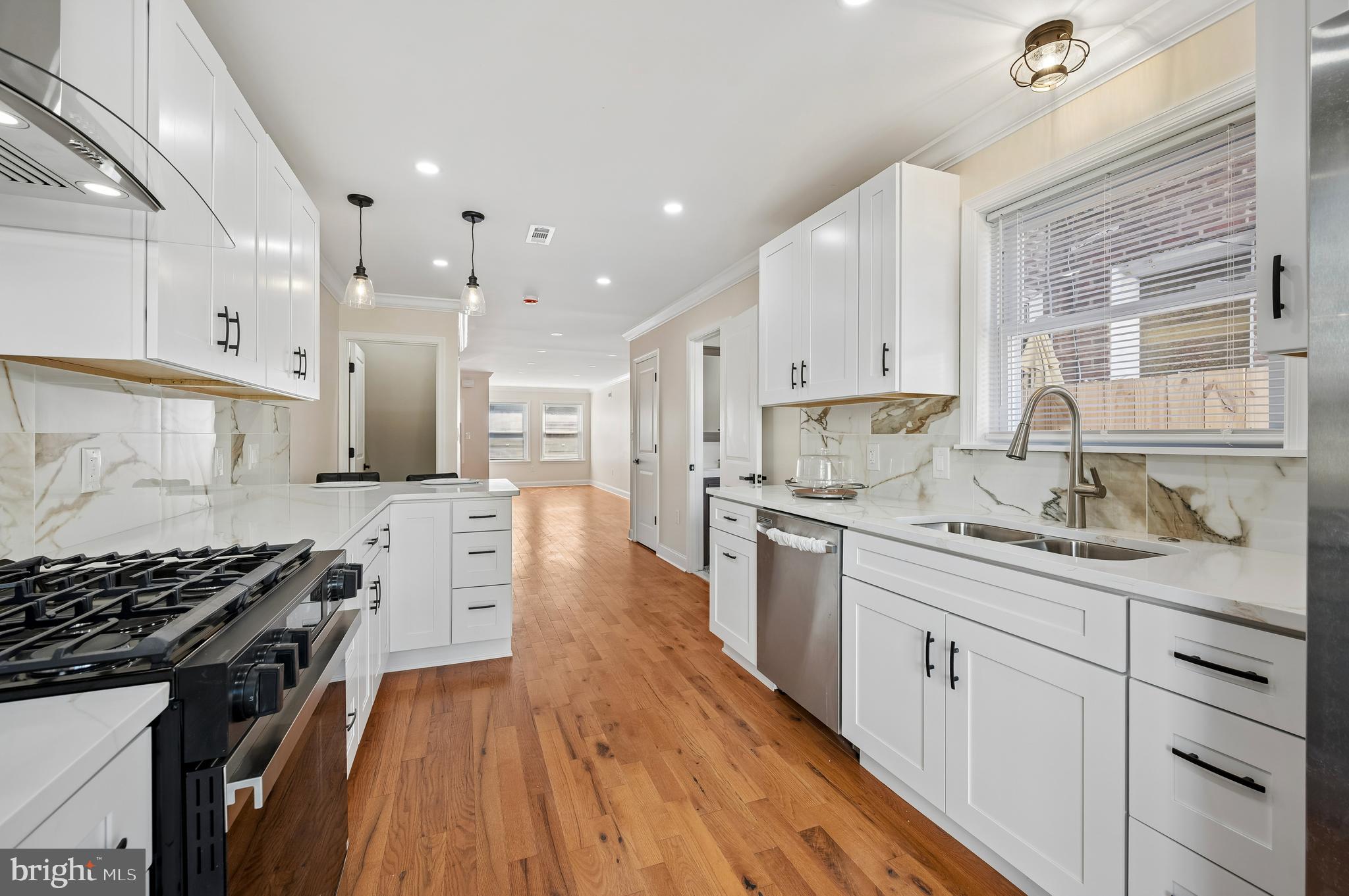 PHILADELPHIA - Residential