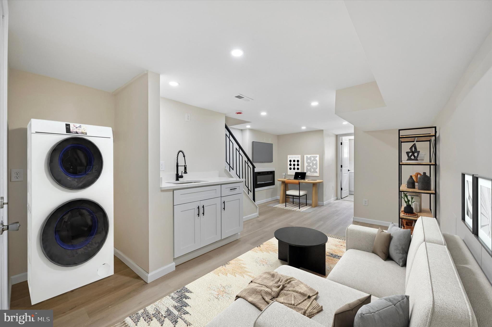 PHILADELPHIA - Residential