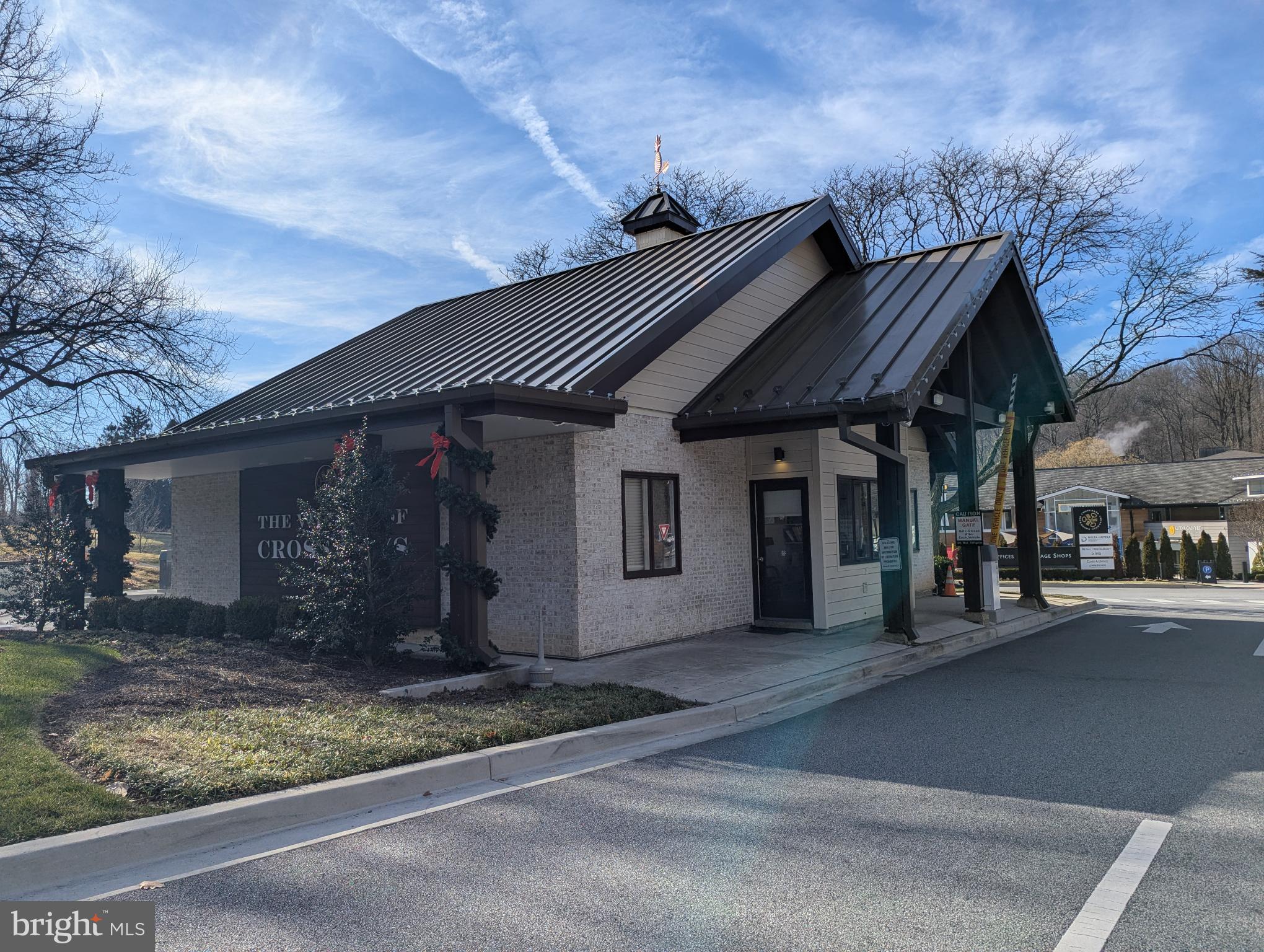 DUNN'S GROVE - Residential