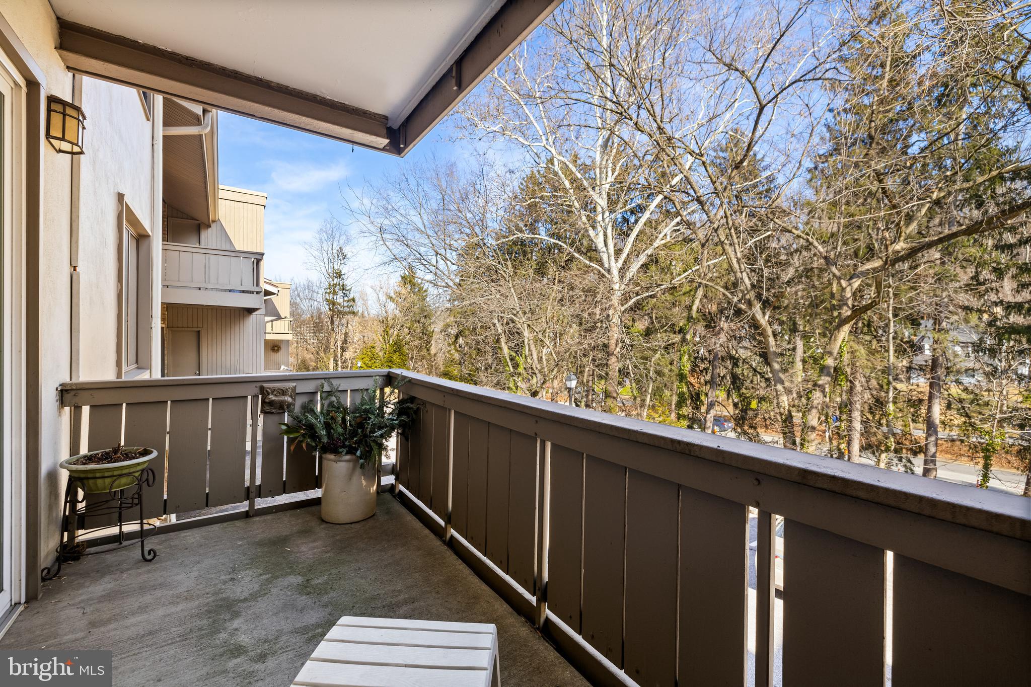 DUNN'S GROVE - Residential