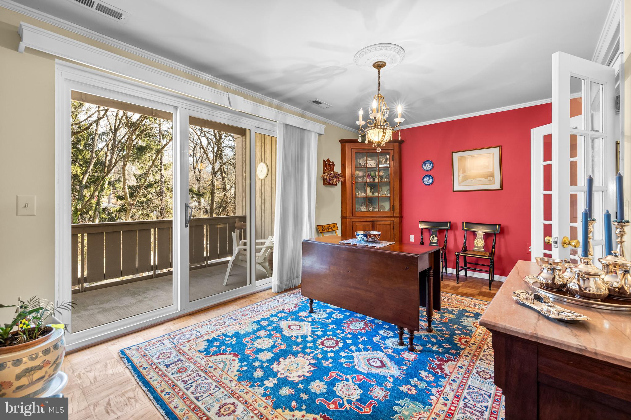 DUNN'S GROVE - Residential