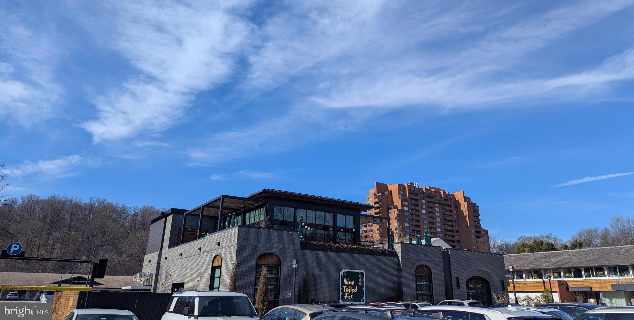 DUNN'S GROVE - Residential