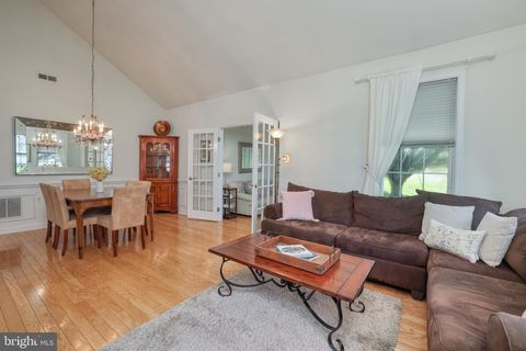 Tiny photo for 17 Black Eyed Susan Road, LANGHORNE, PA 19047 (MLS # PABU2120666)