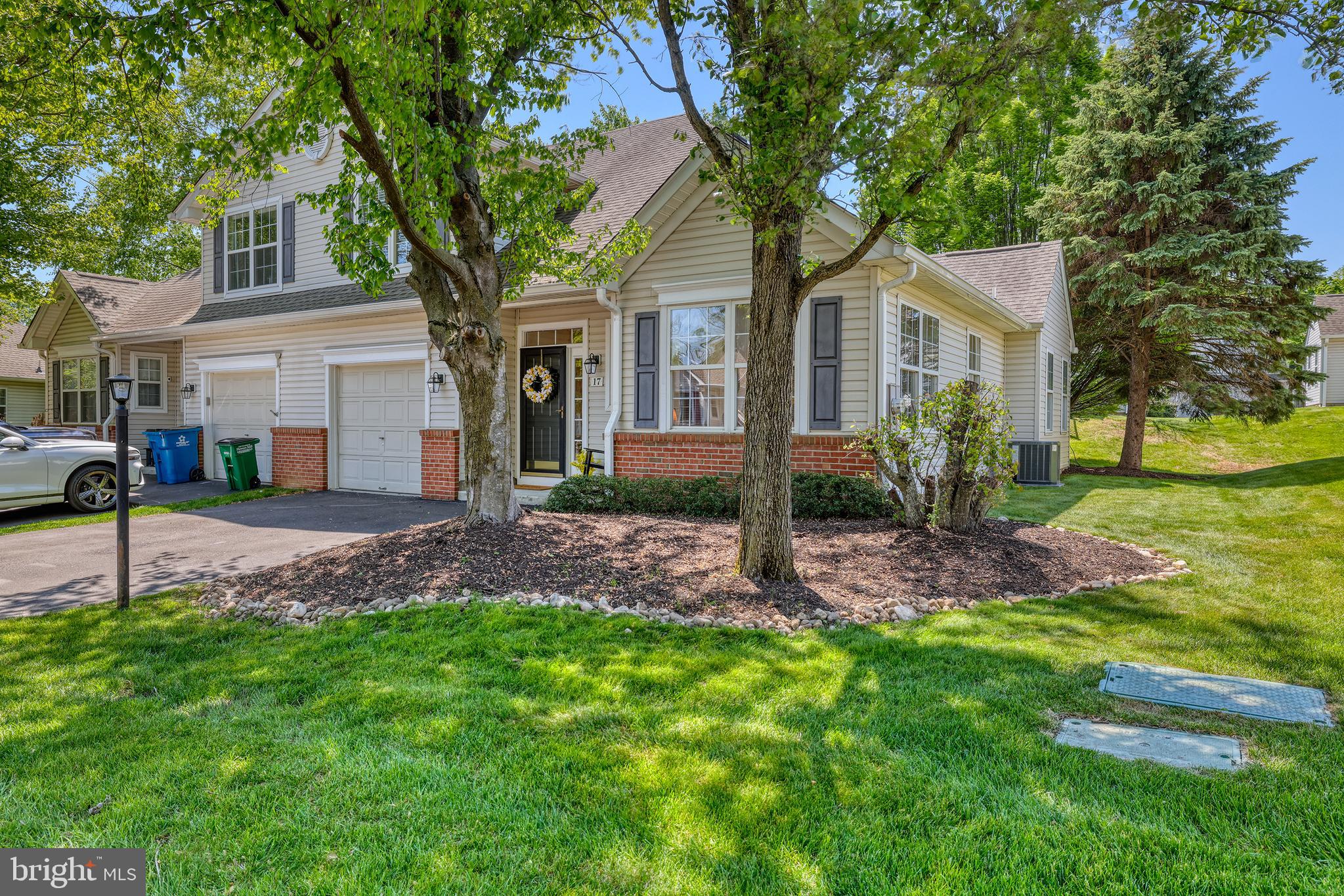 FLOWERS MILL - Residential