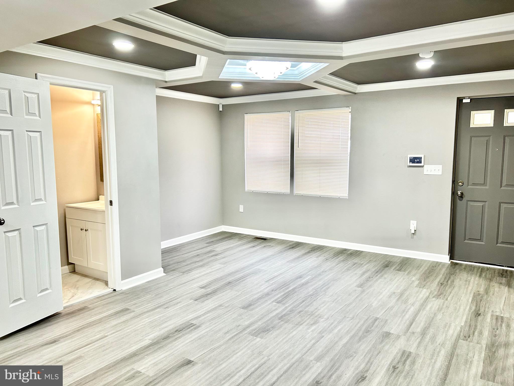 WOODBOURNE HEIGHTS - Residential