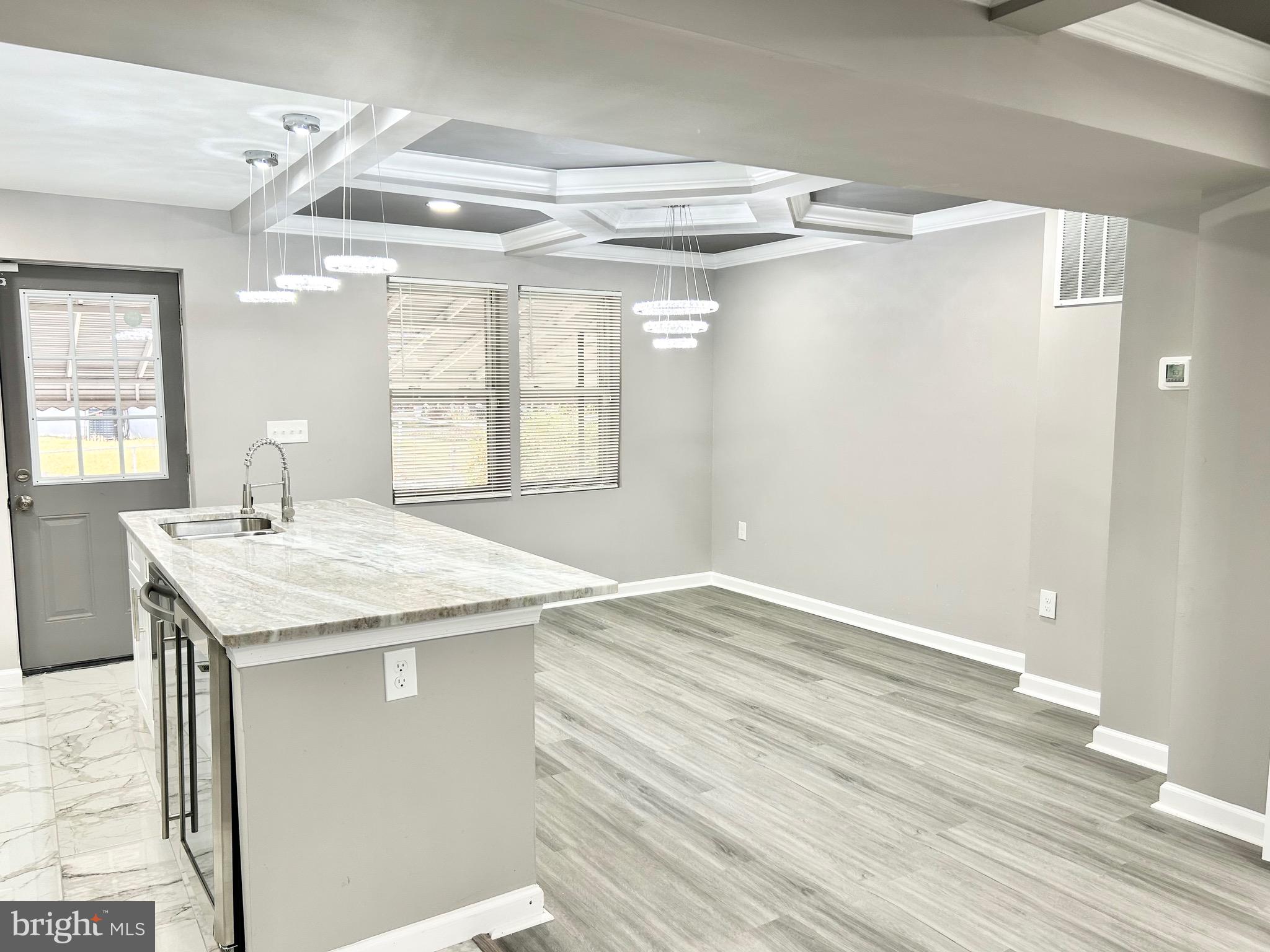 WOODBOURNE HEIGHTS - Residential