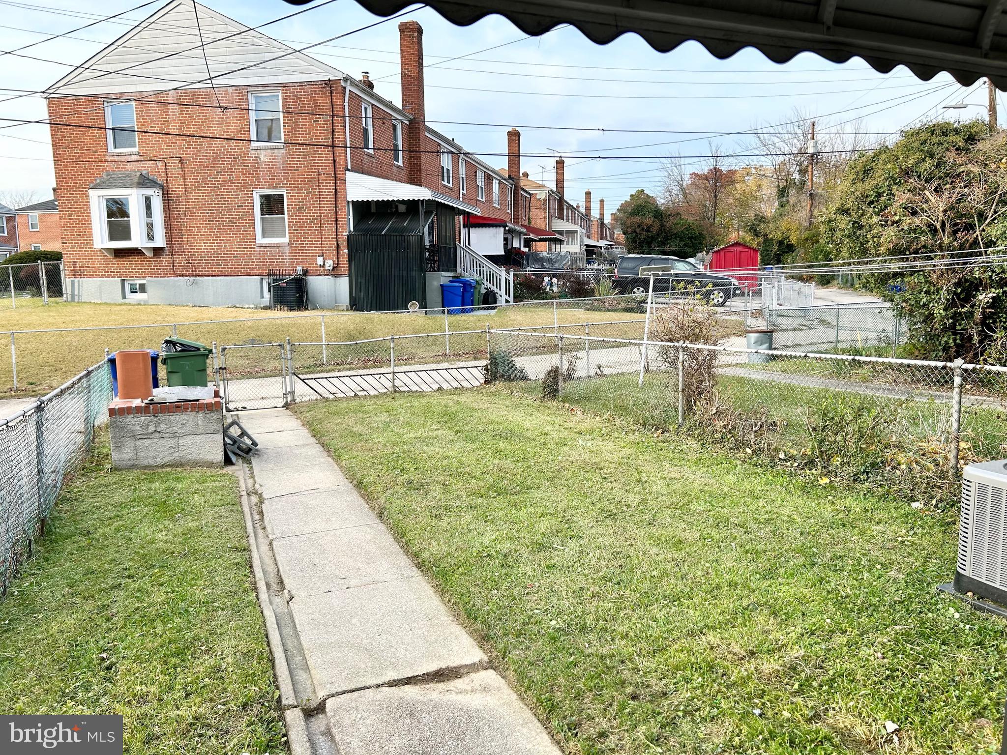 WOODBOURNE HEIGHTS - Residential