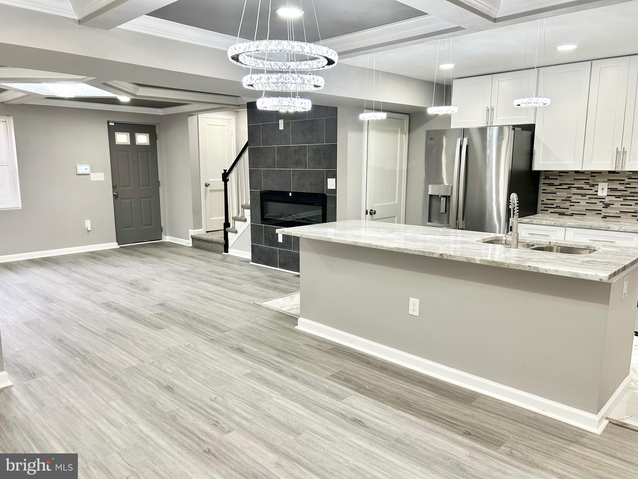 WOODBOURNE HEIGHTS - Residential