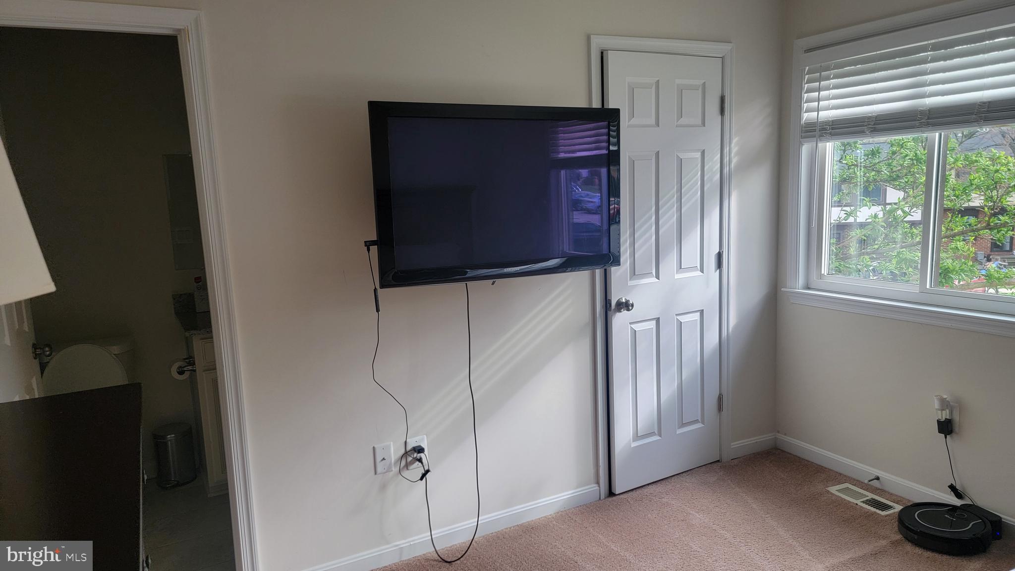 KIMBERLY WOODS VILLAGE - Residential