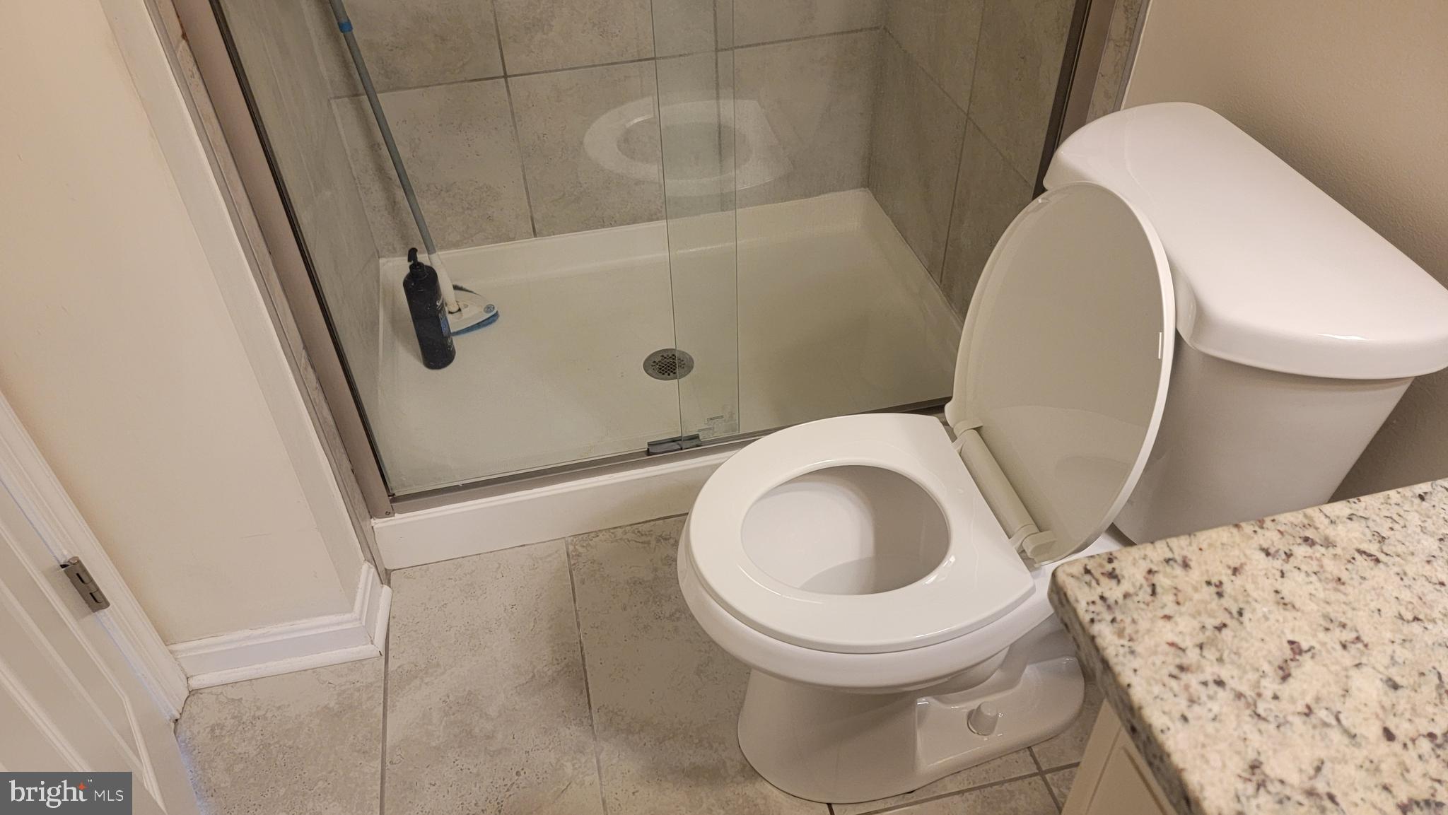 KIMBERLY WOODS VILLAGE - Residential