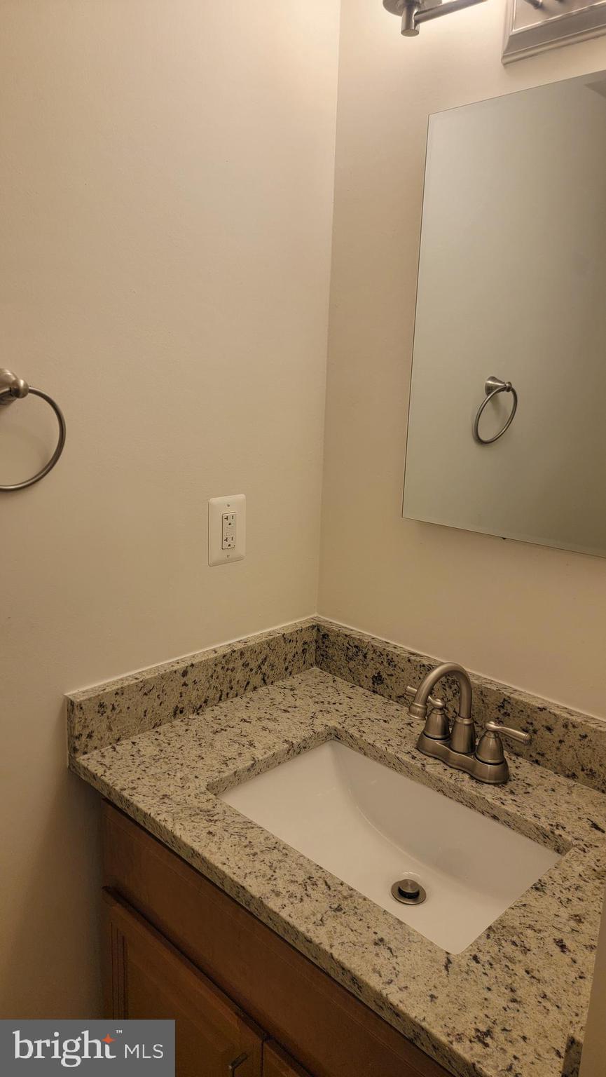 KIMBERLY WOODS VILLAGE - Residential