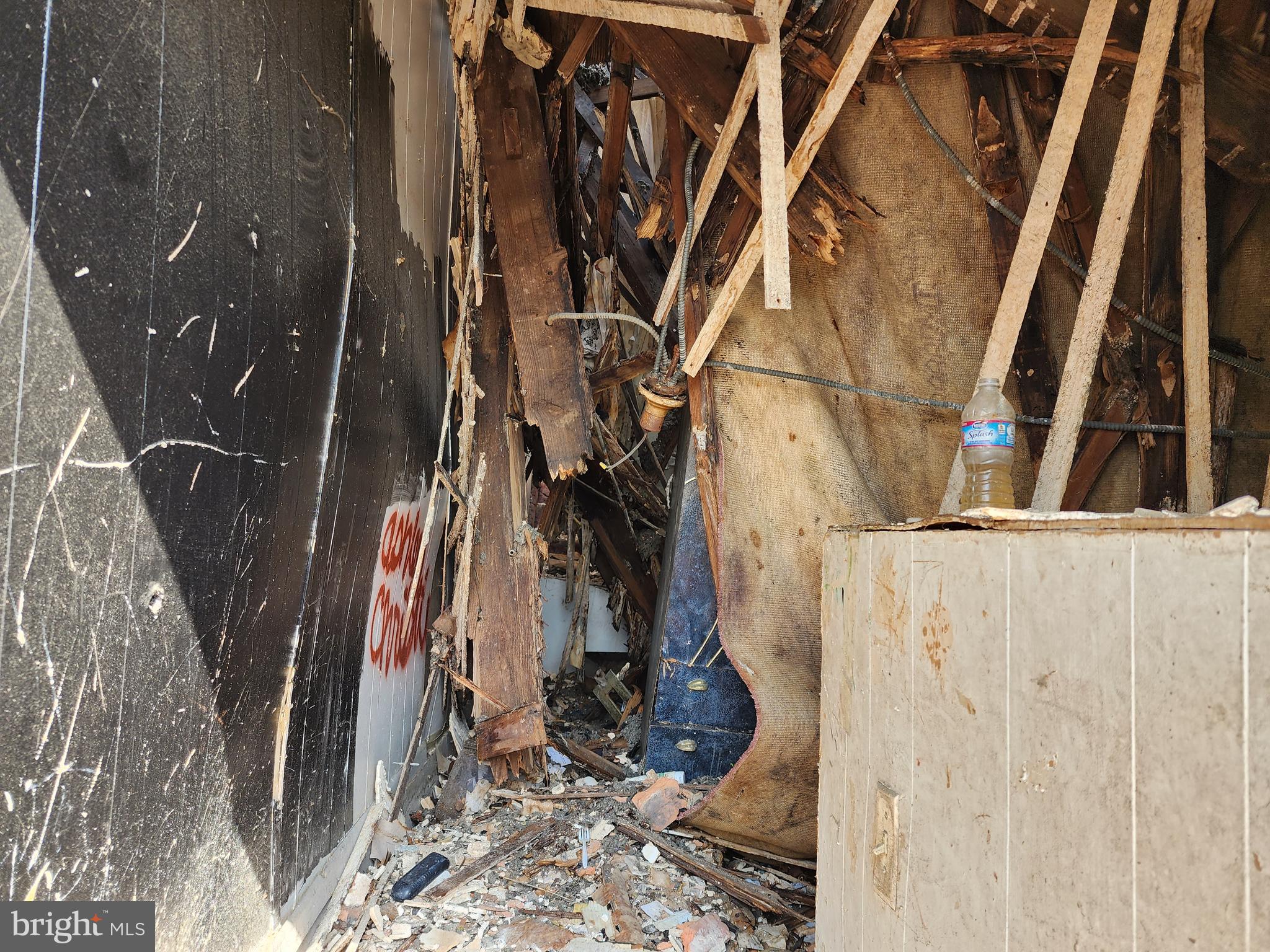 SHIPLEY HILL - Residential