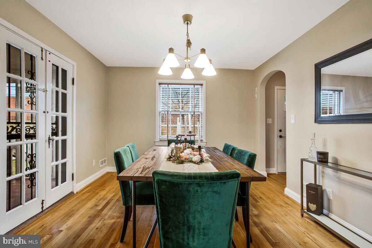 HOMEWOOD - Residential