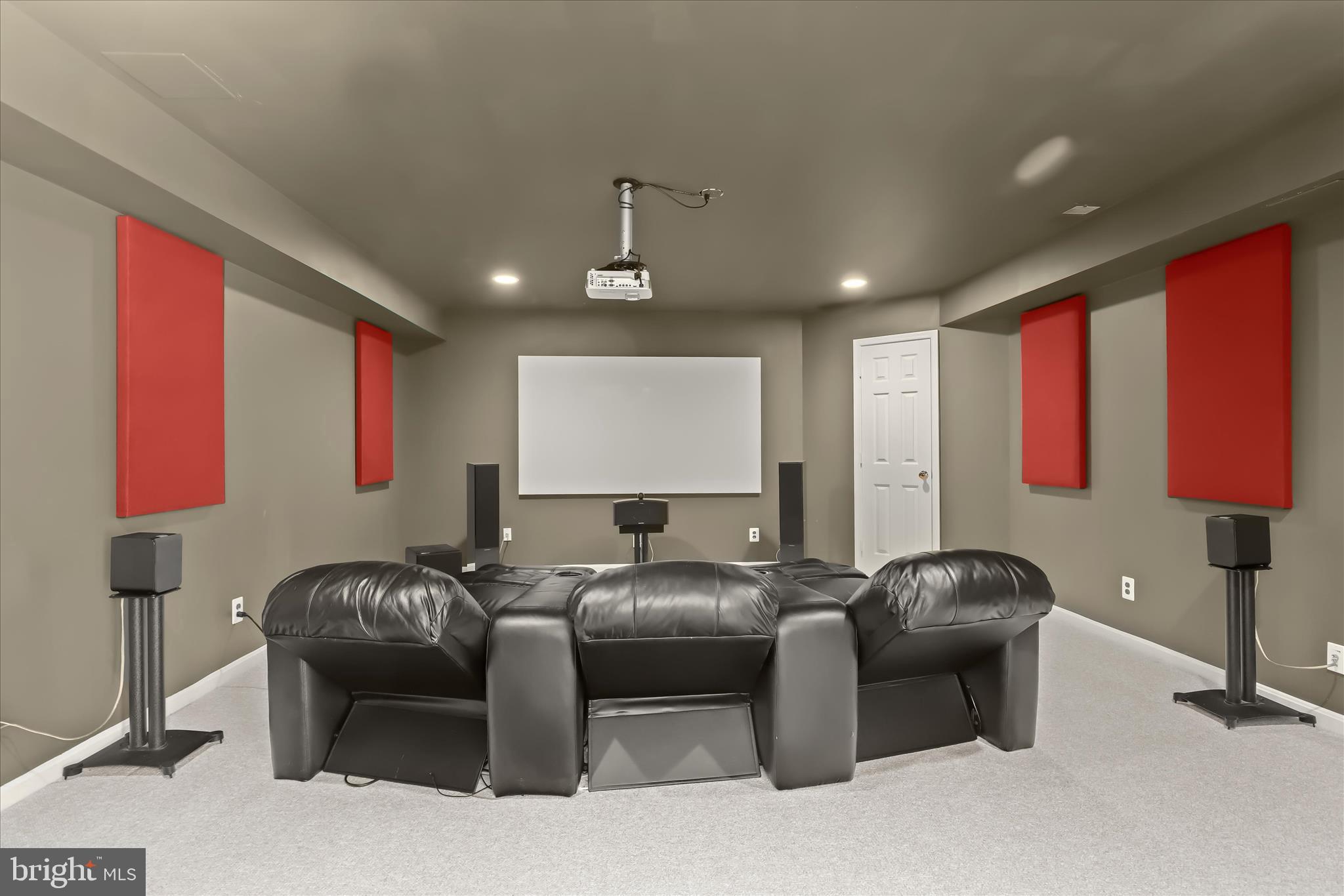 HAY MEADOW OVERLOOK - Residential