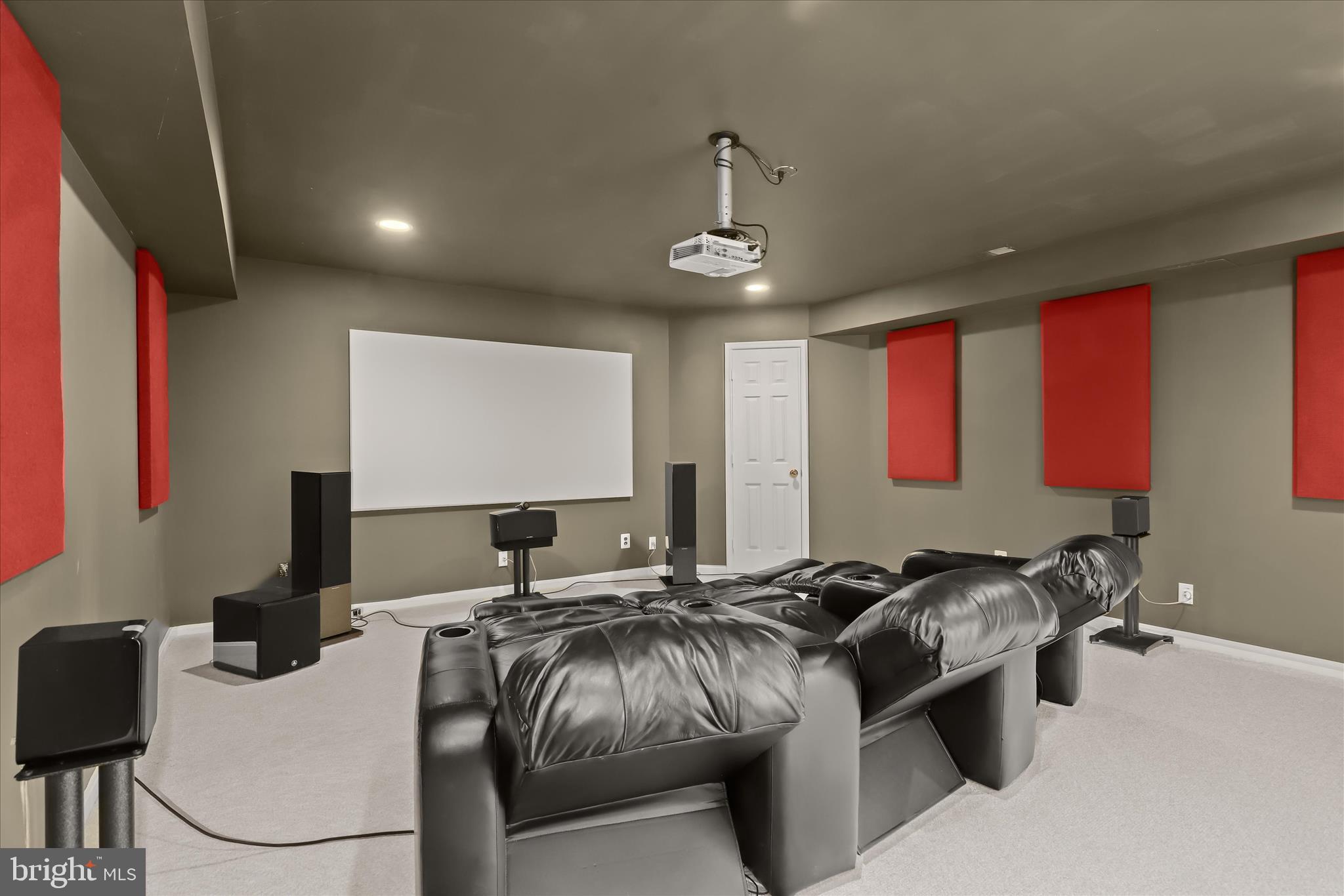 HAY MEADOW OVERLOOK - Residential