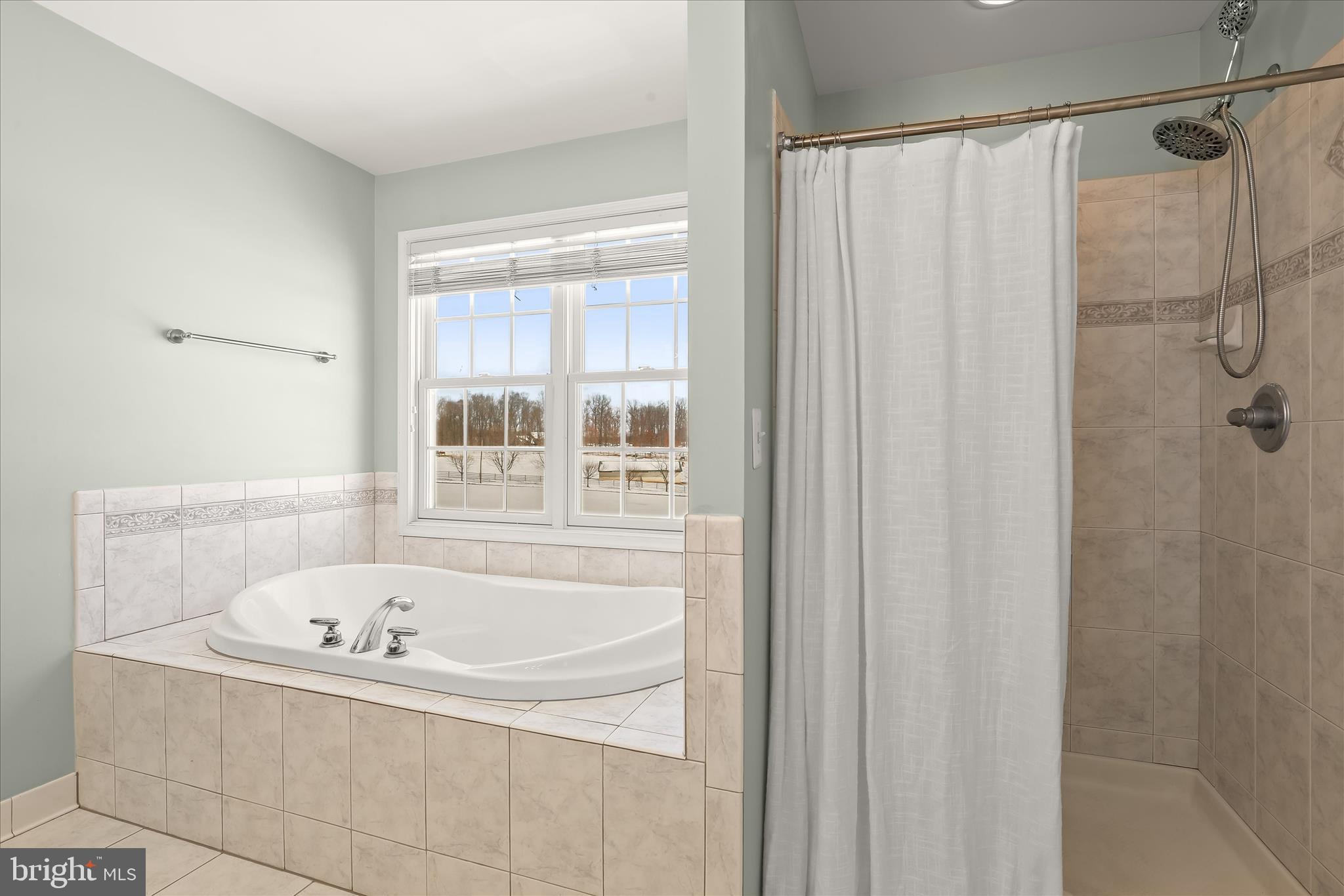 HAY MEADOW OVERLOOK - Residential