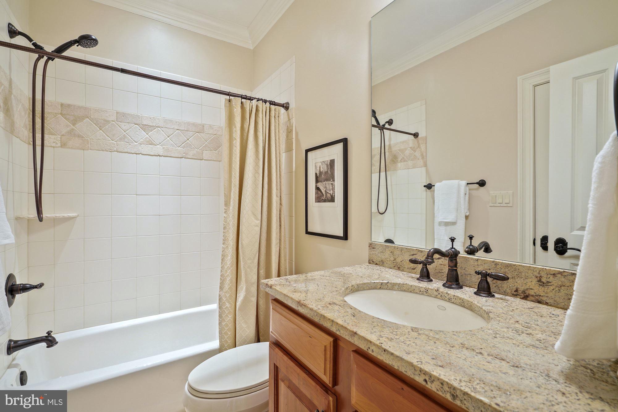 LEE HEIGHTS - Residential