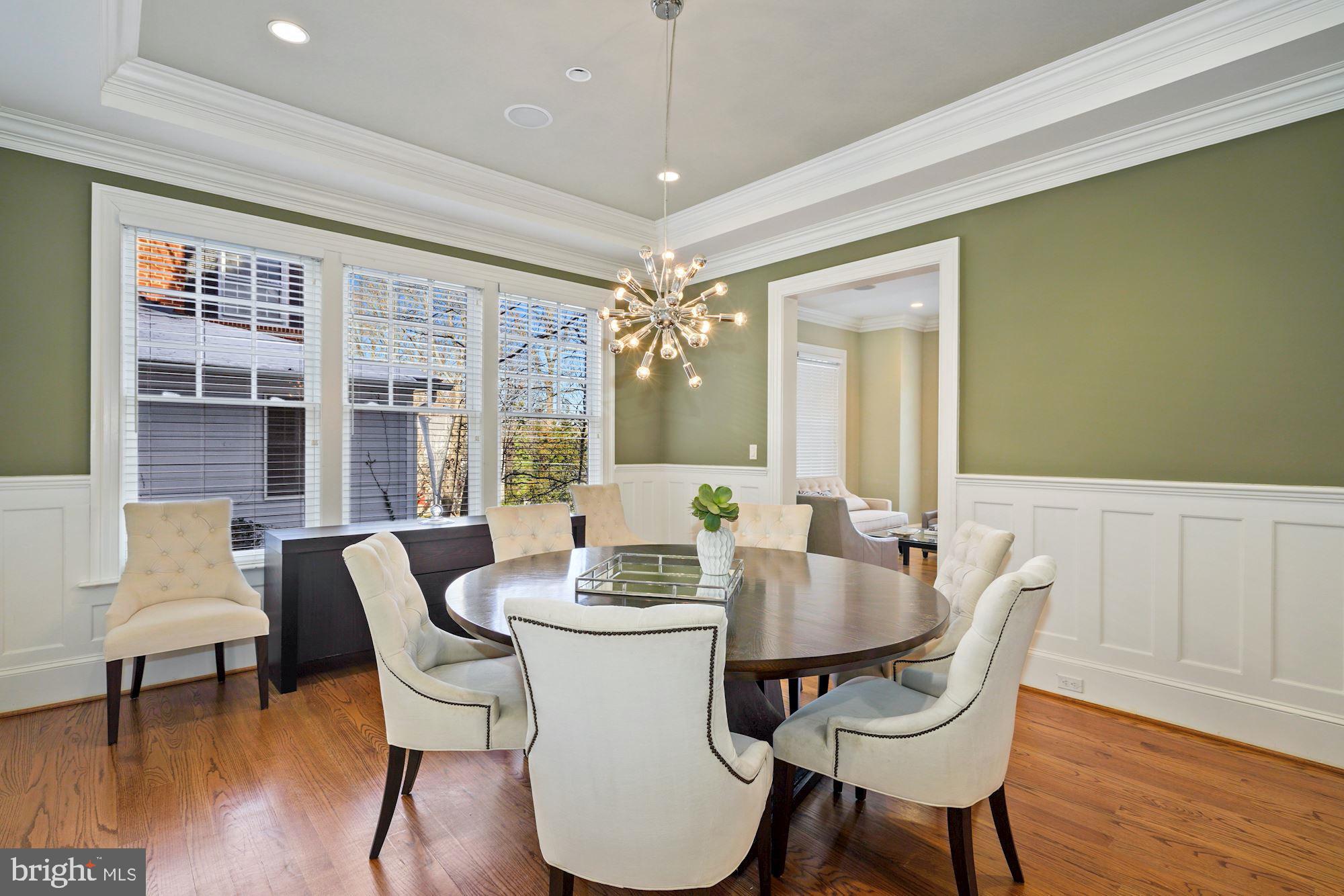 LEE HEIGHTS - Residential