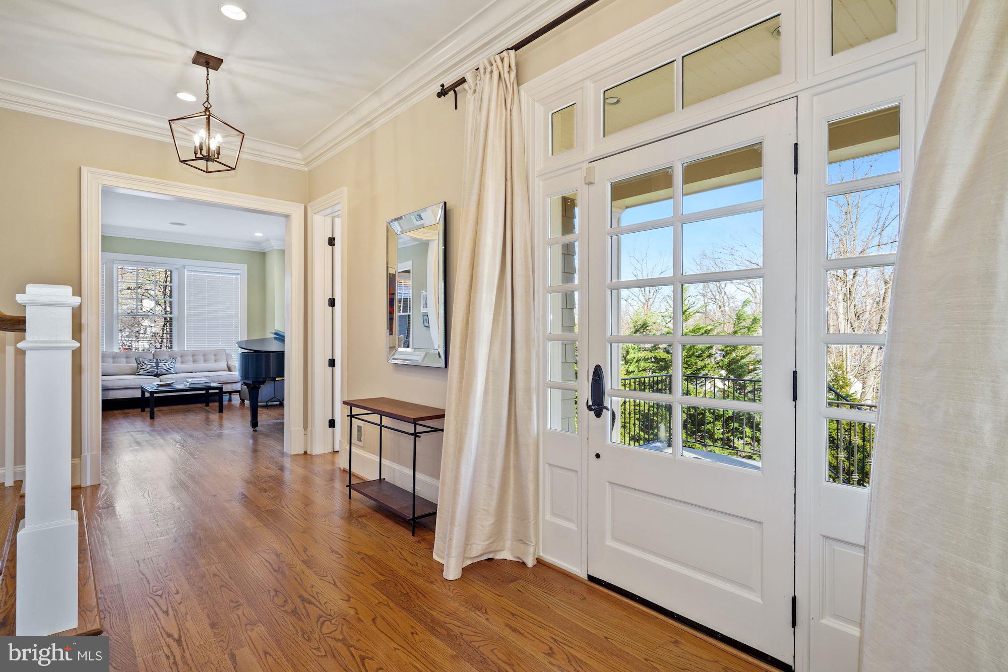 LEE HEIGHTS - Residential