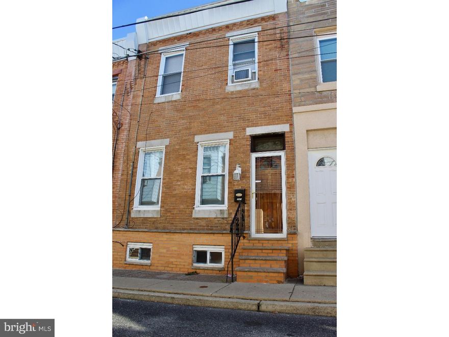 Available for immediate occupancy.   Spacious 3 bedroom, 1.5 bath with decent outdoor space and washer/dryer. Vestibule entrance, open floor plan, high ceilings. Newer kitchen w/ granite counters, 42 inch cabinets + stainless appliances. Large powder room on the rear before exiting to yard. 3 decent size bedrooms w/ closet space. Full basement for storage w/ washer/dryer included. Located on a smaller side w/ ample parking.