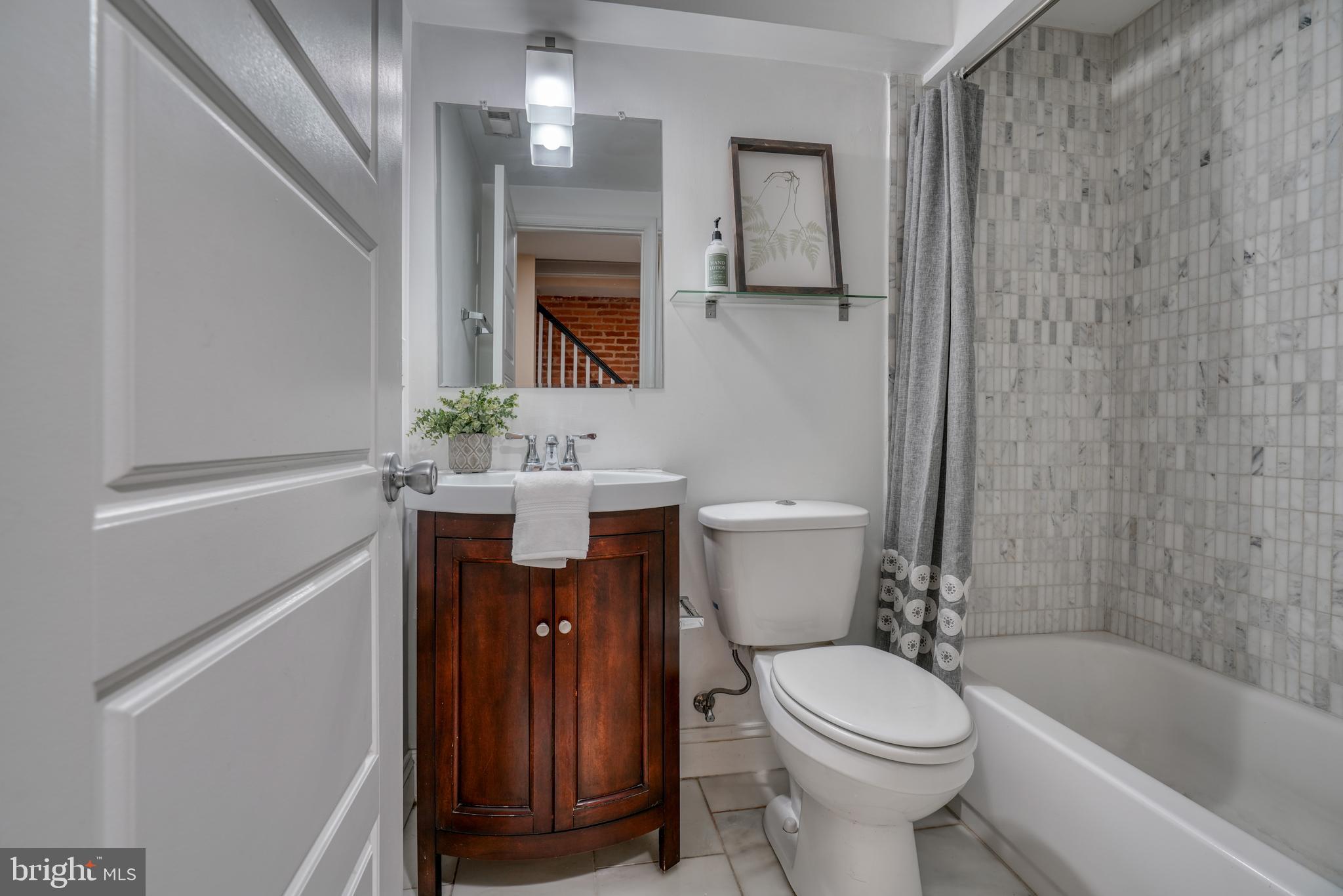 UPPER FELLS POINT - Residential