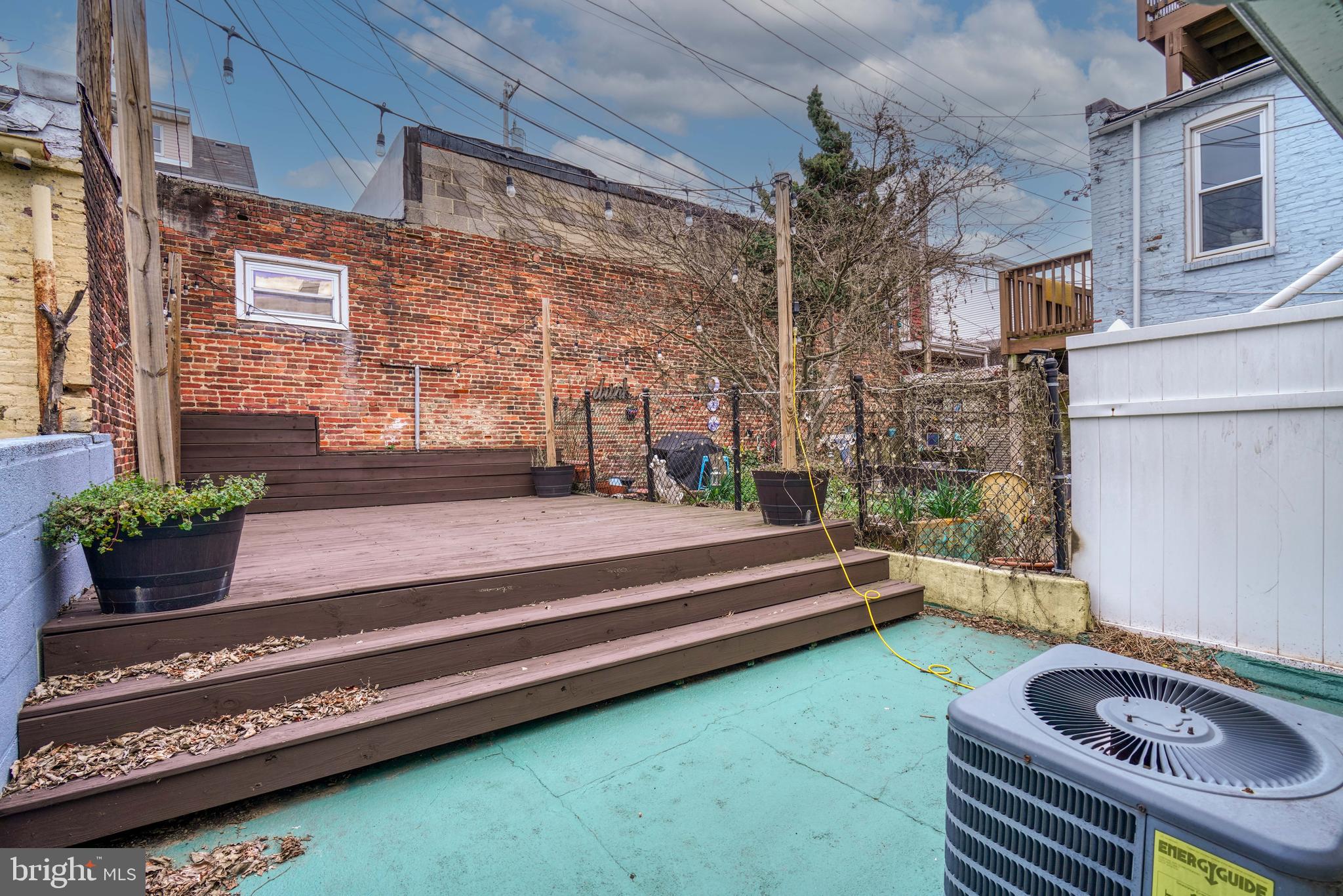 UPPER FELLS POINT - Residential