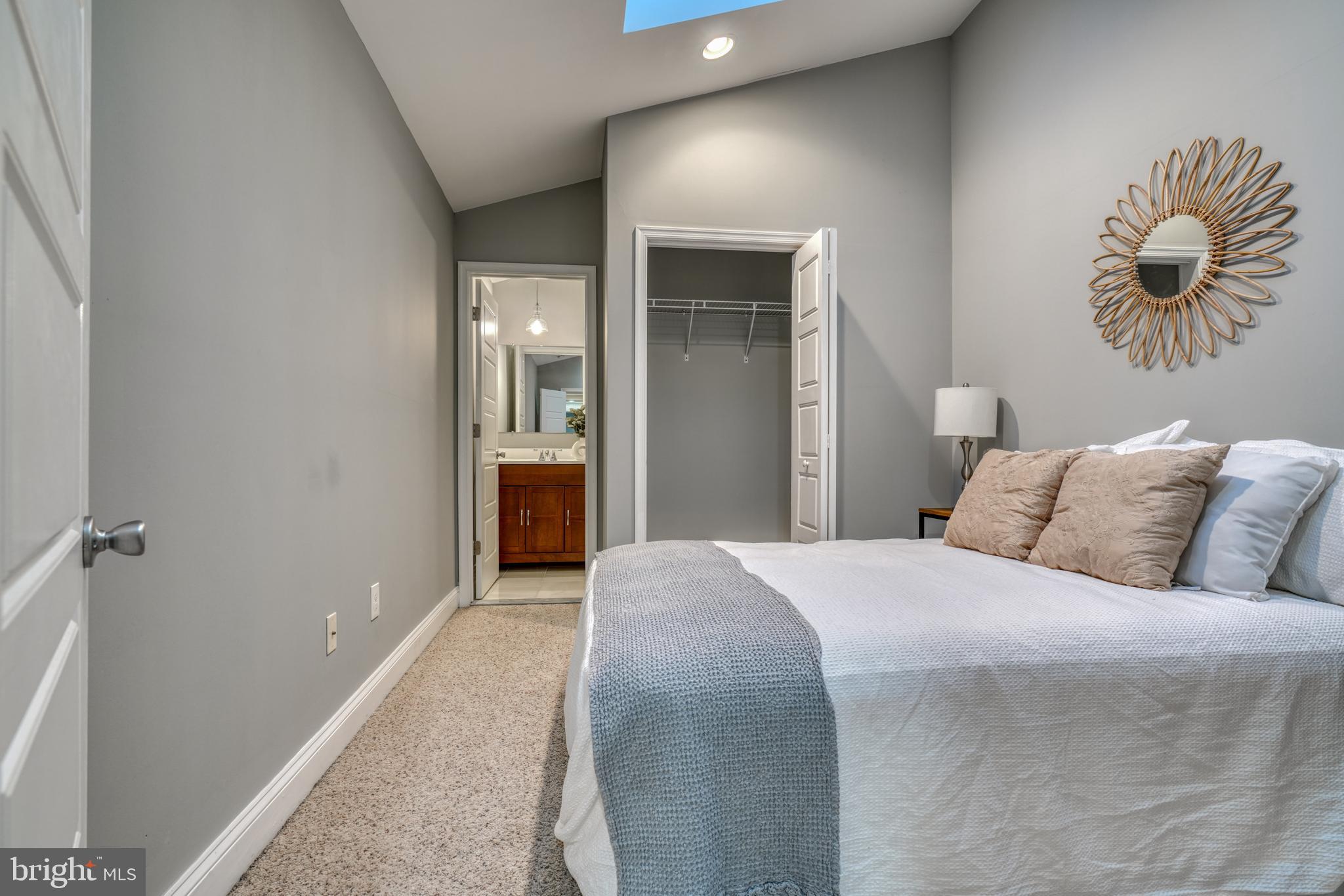 UPPER FELLS POINT - Residential