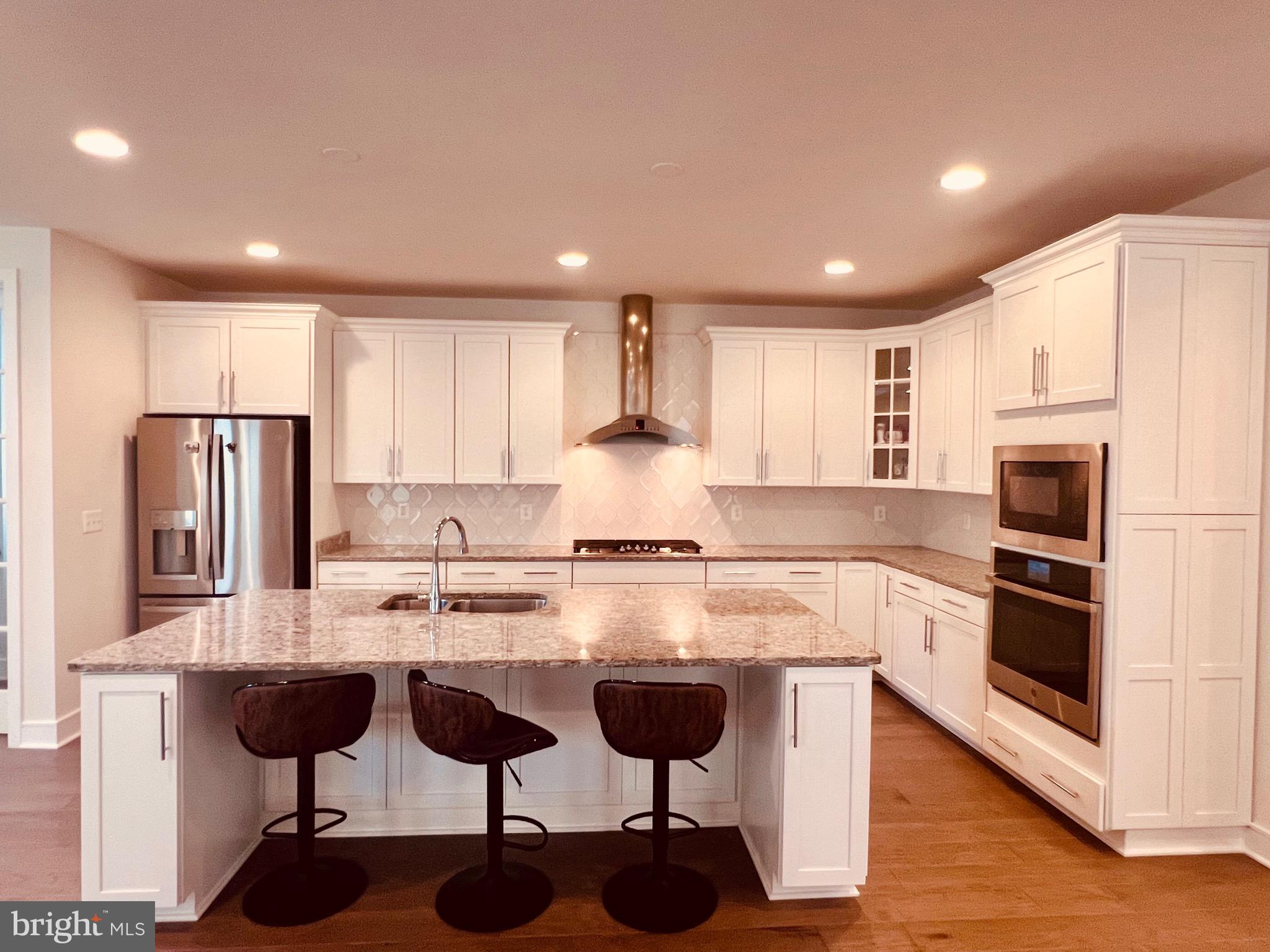 23031 GLENWOOD HEIGHTS CIRCLE