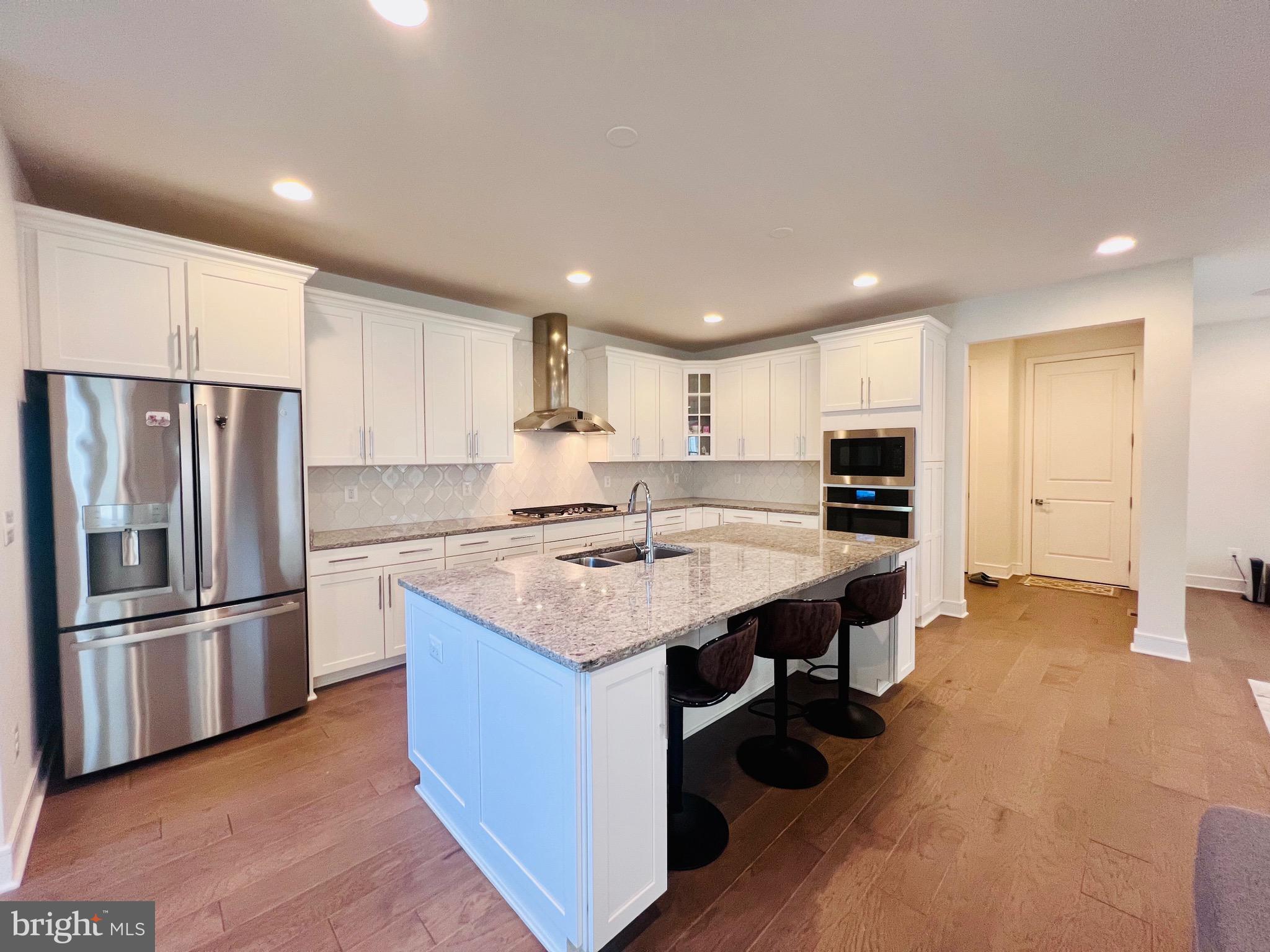 23031 GLENWOOD HEIGHTS CIRCLE