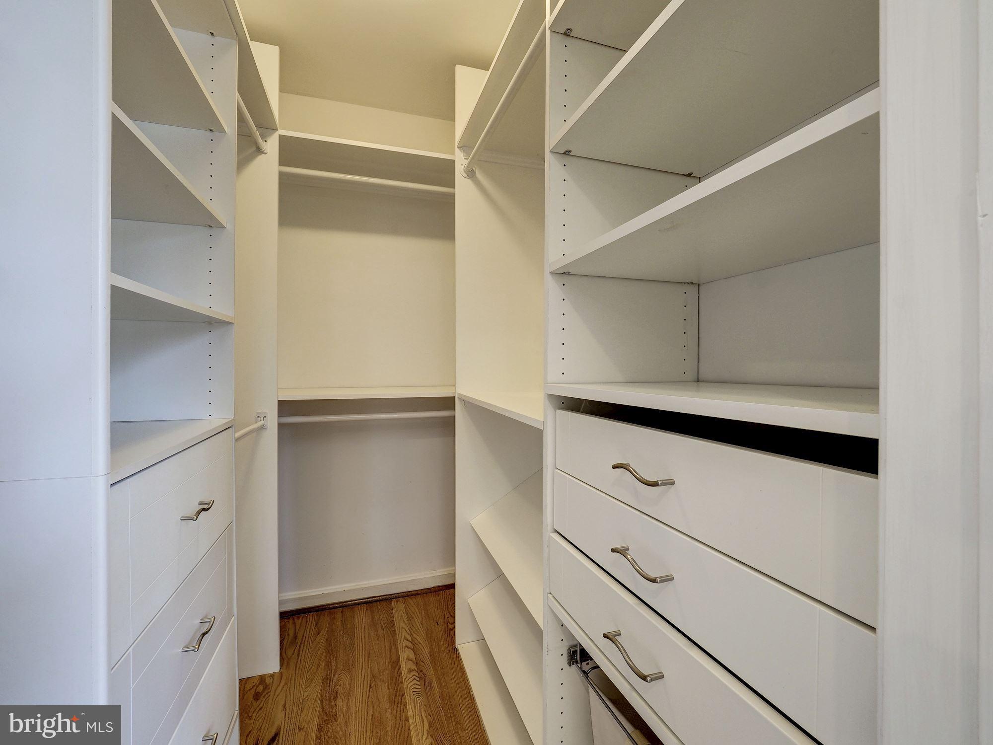 POTOMAC HILLS - Residential