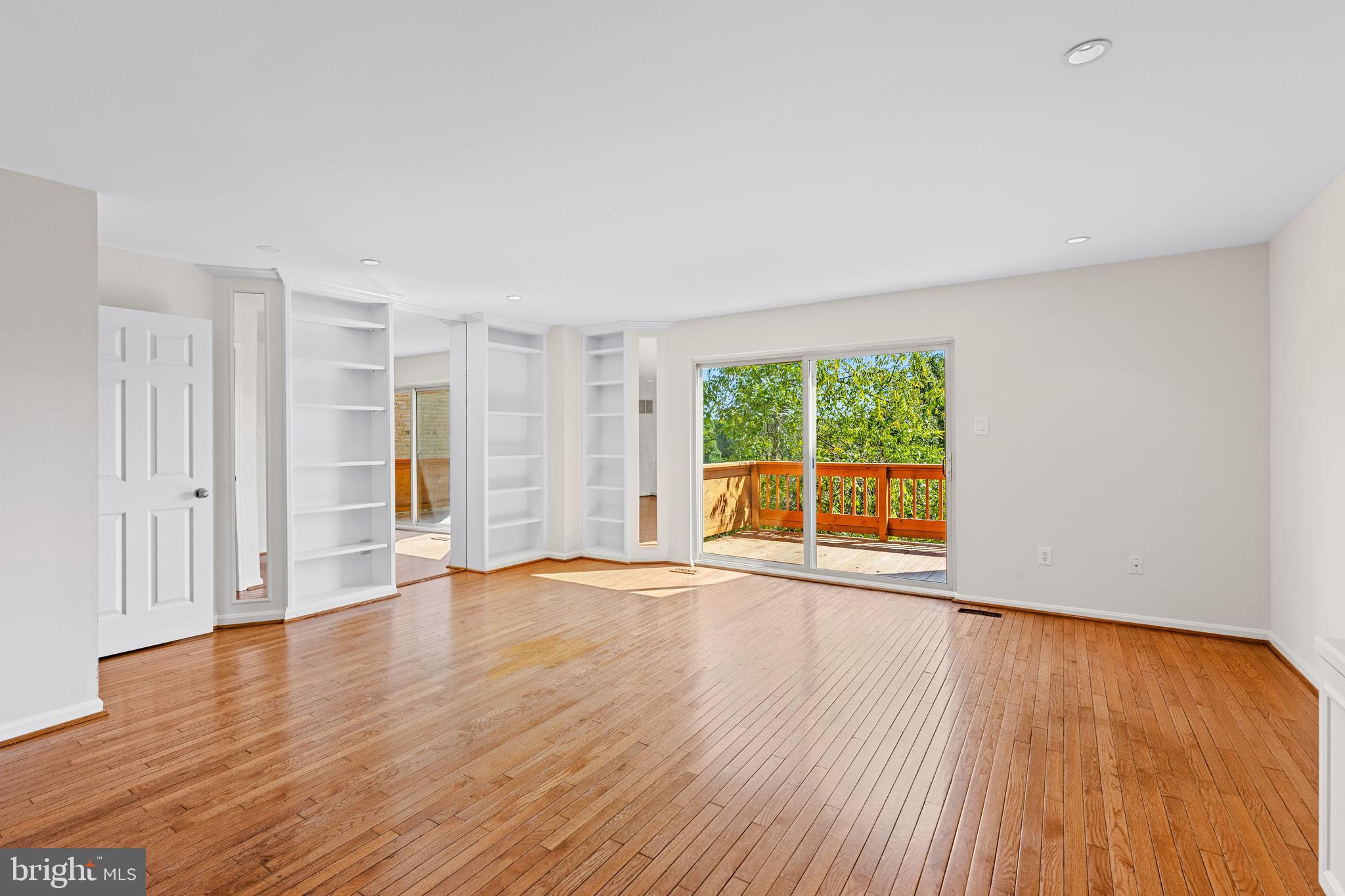 LOVETON FARMS - Residential Lease