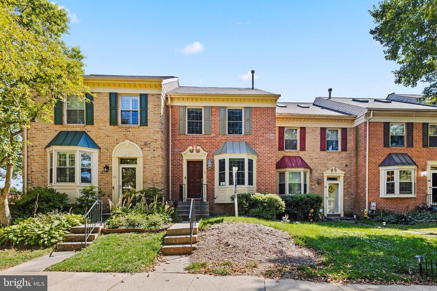 Well maintained townhouse for rent in desirable Loveton Farms! Move-in ready  - 1 year lease minimum. Apply on RentSpree.