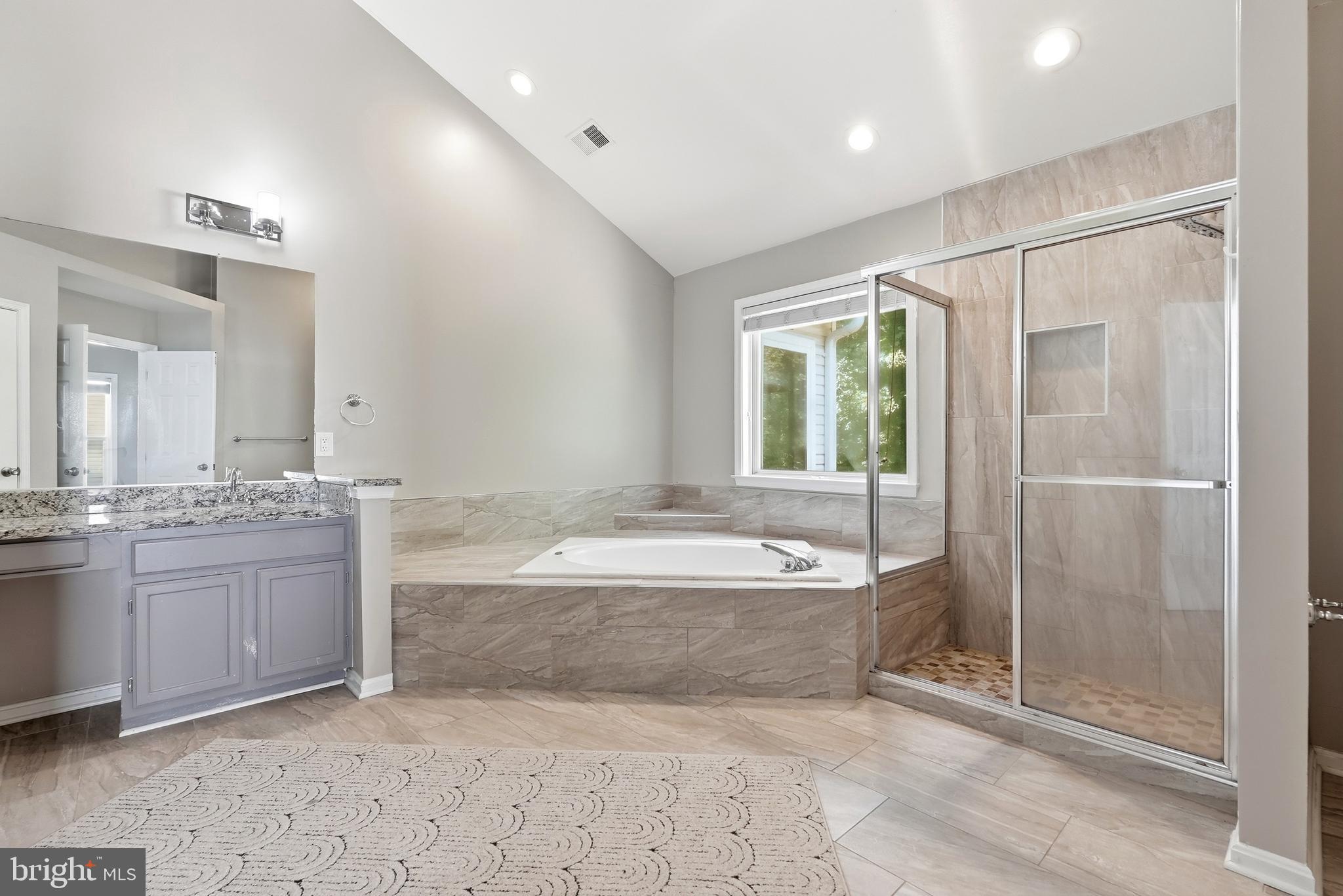 12106 QUICK FOX LANE