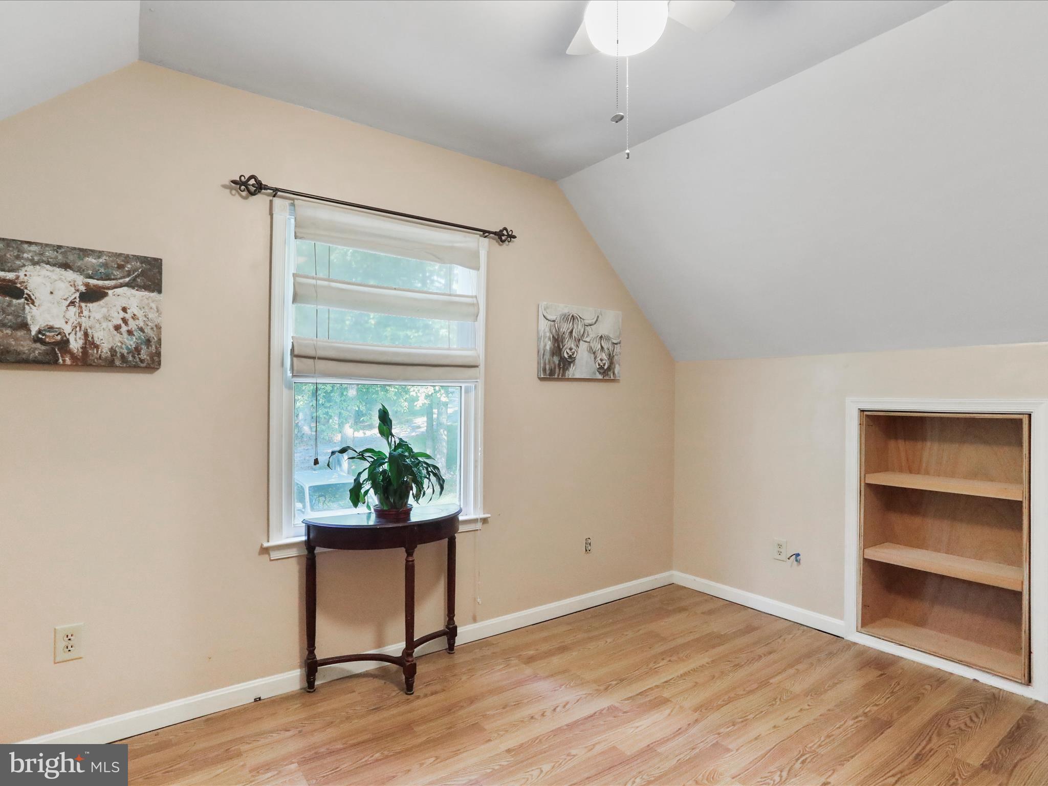 GREENWOOD ACRES - Residential