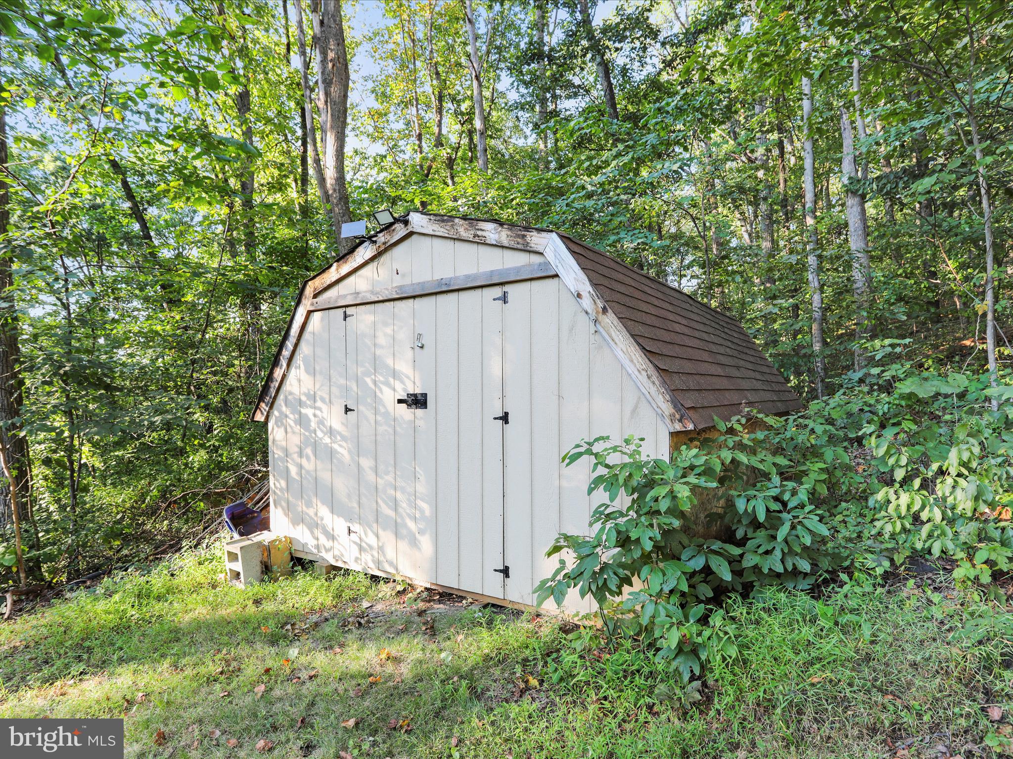 GREENWOOD ACRES - Residential