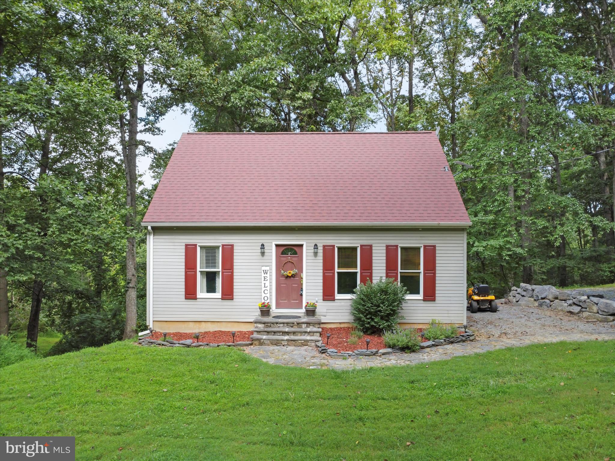 GREENWOOD ACRES - Residential