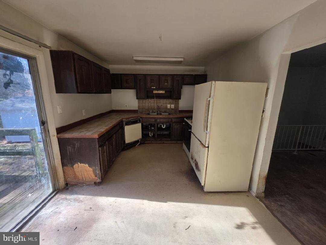 DALE CITY - Residential