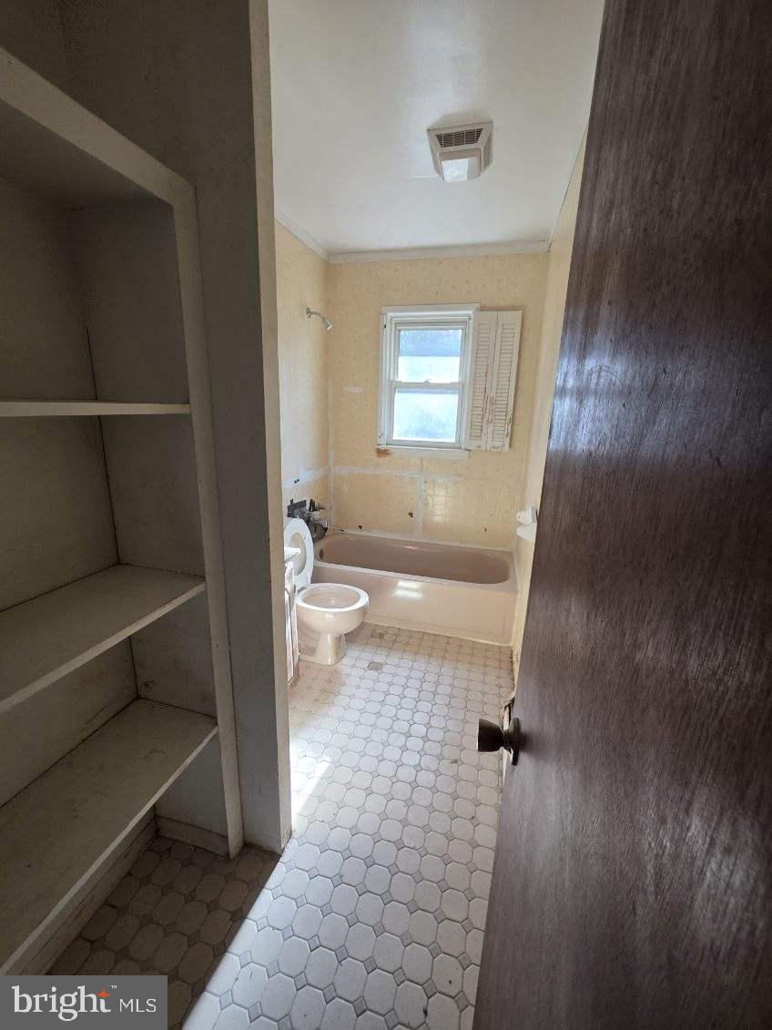 DALE CITY - Residential