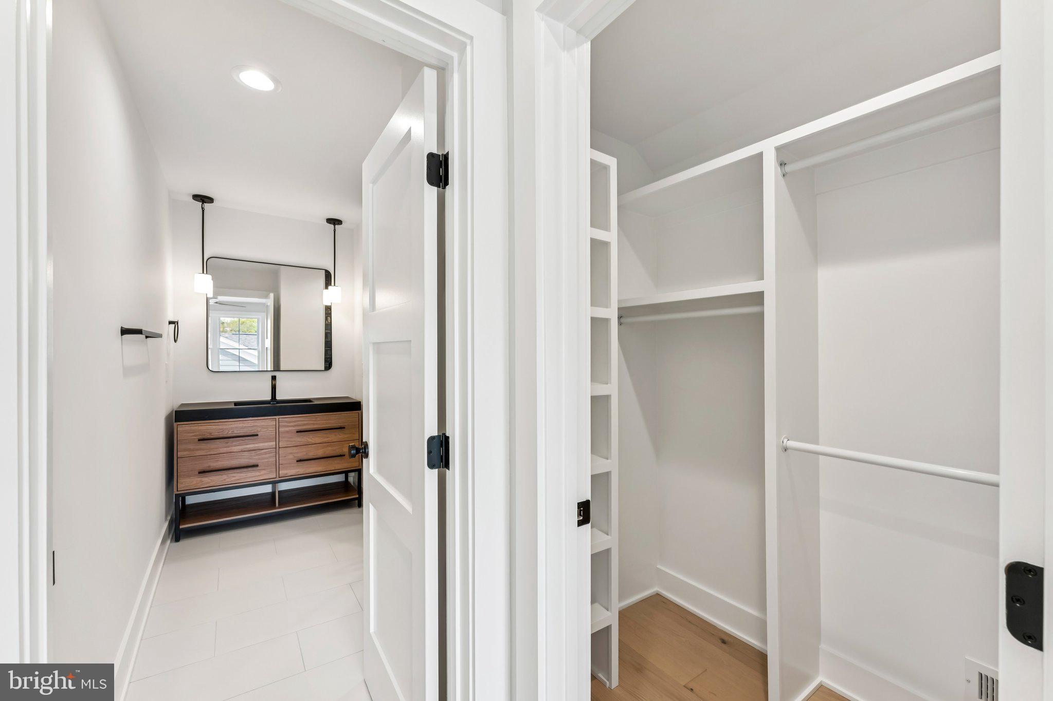 WAYCROFT - WOODLAWN - Residential