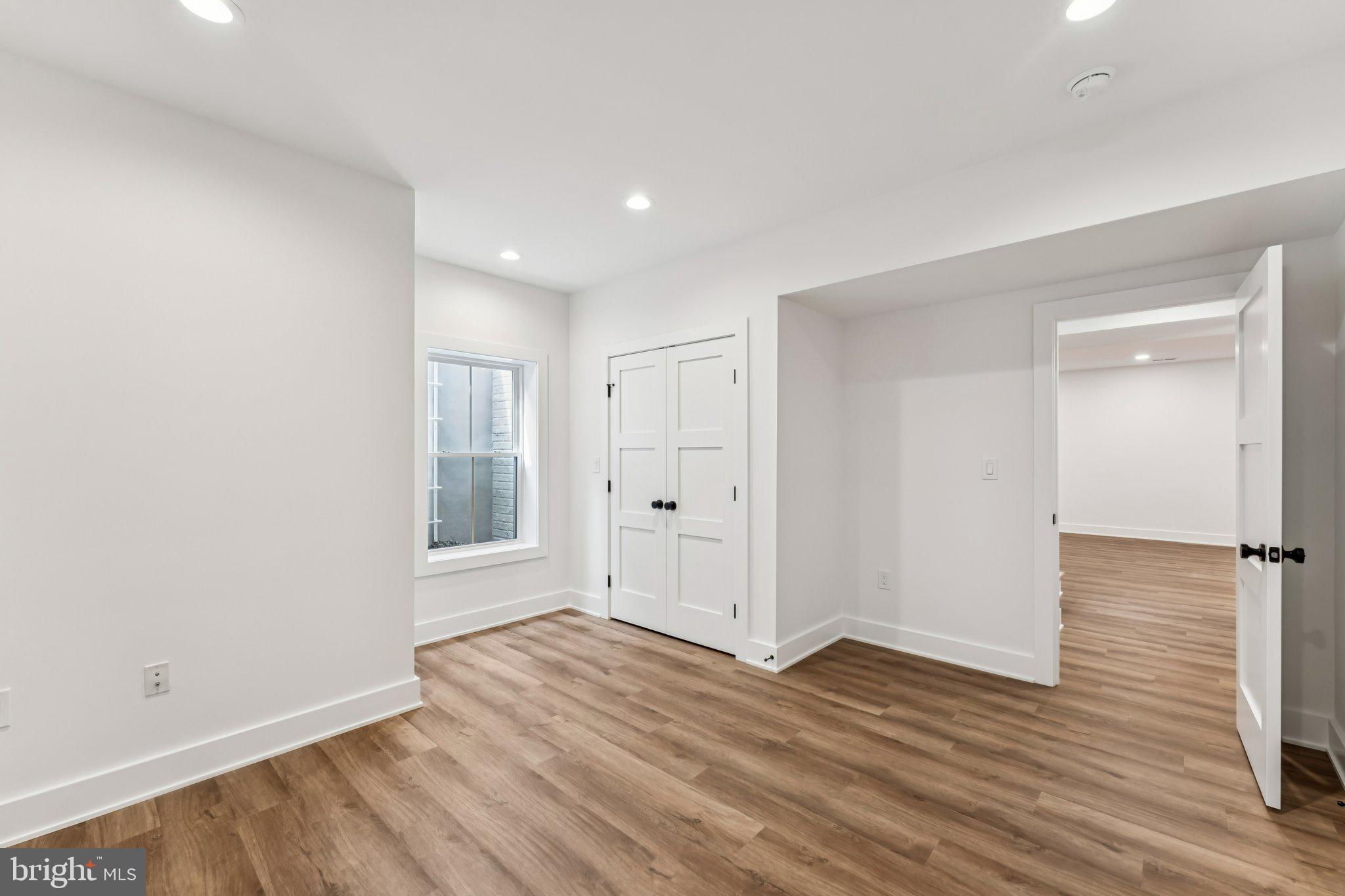 WAYCROFT - WOODLAWN - Residential