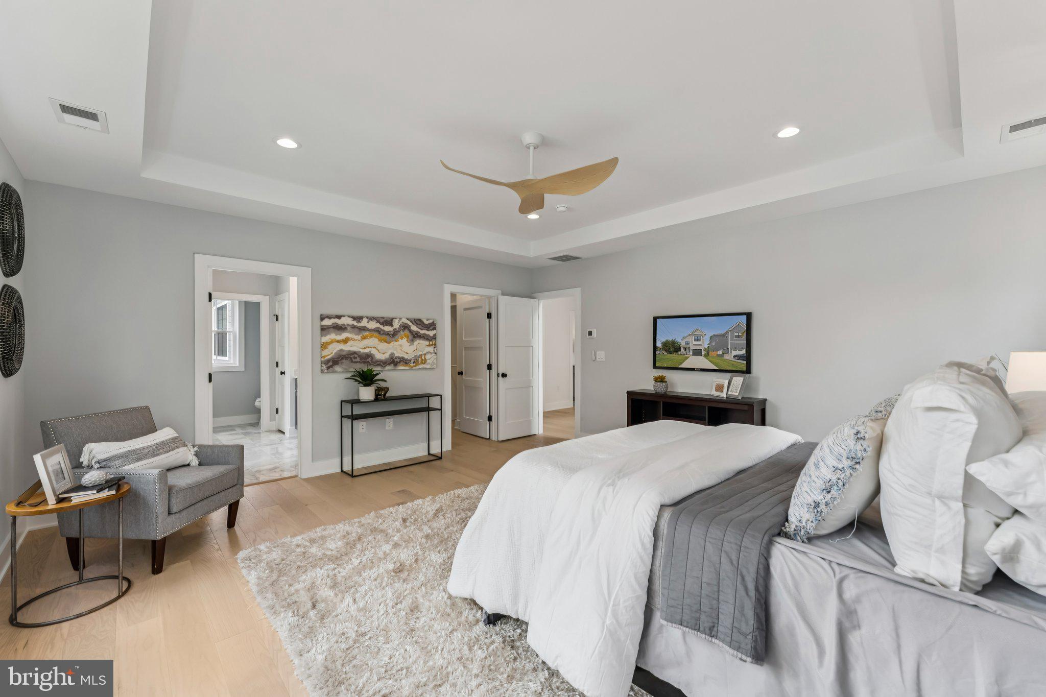 WAYCROFT - WOODLAWN - Residential