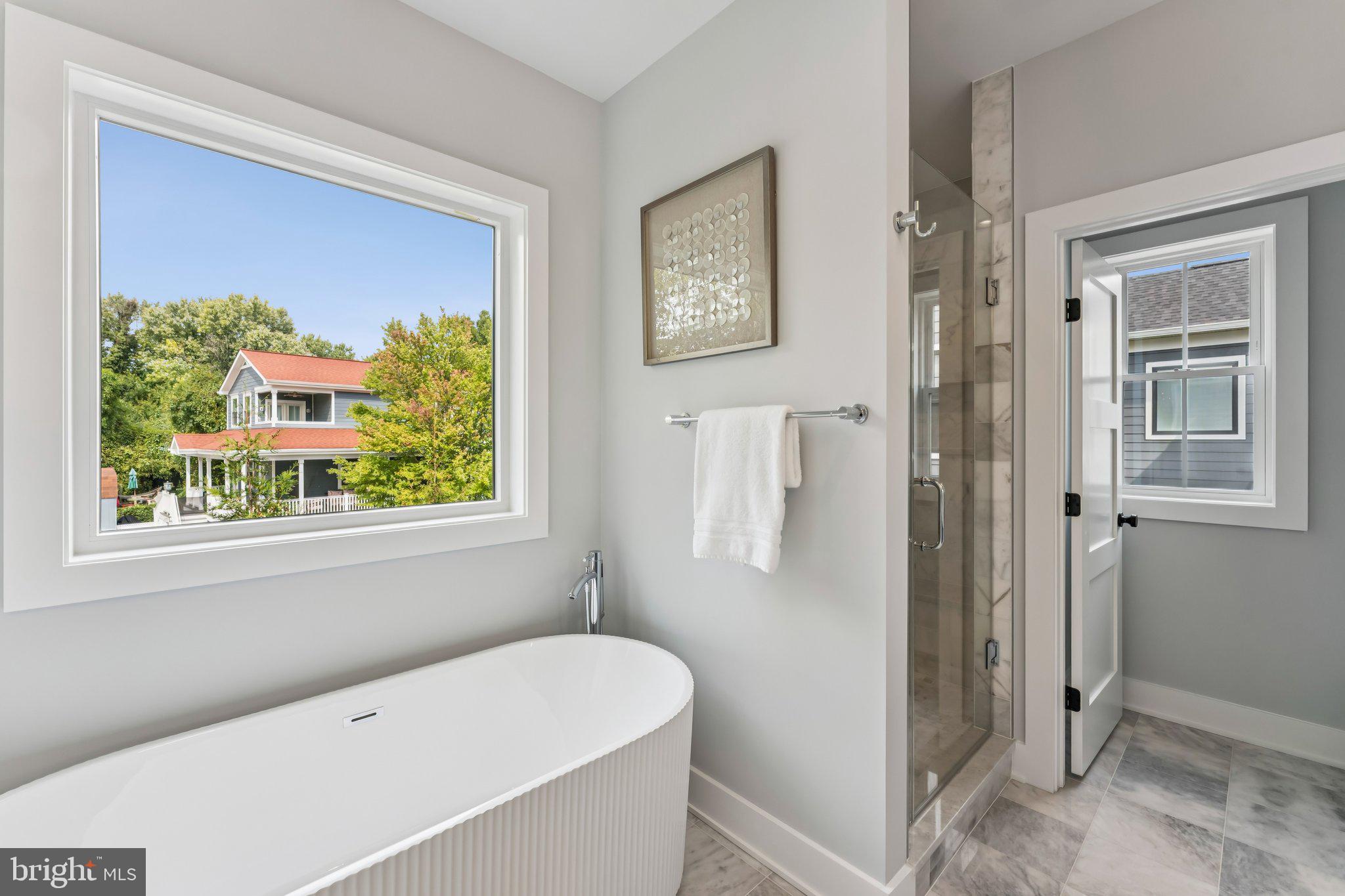 WAYCROFT - WOODLAWN - Residential