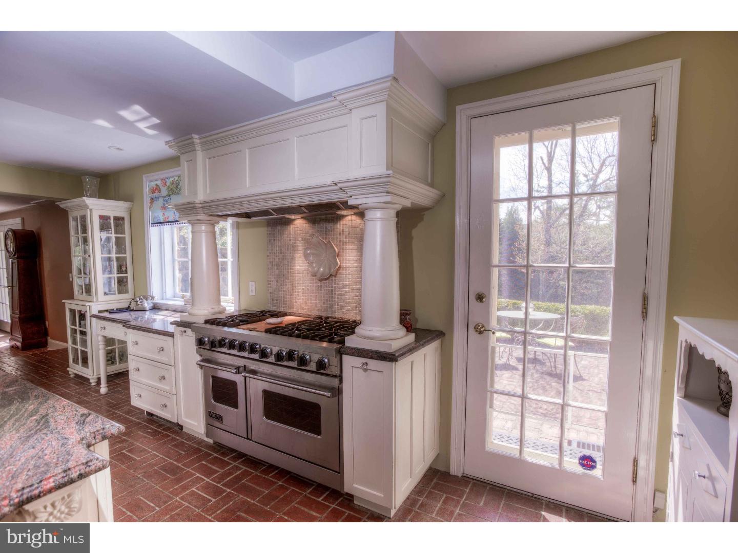 BRYN MAWR - Residential