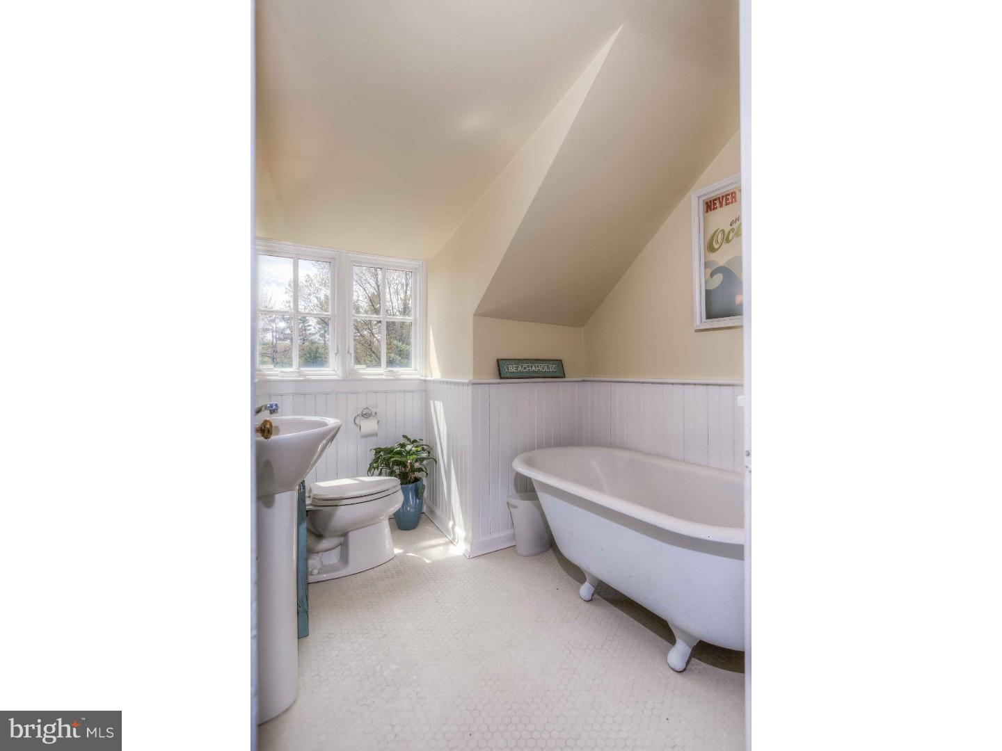 BRYN MAWR - Residential