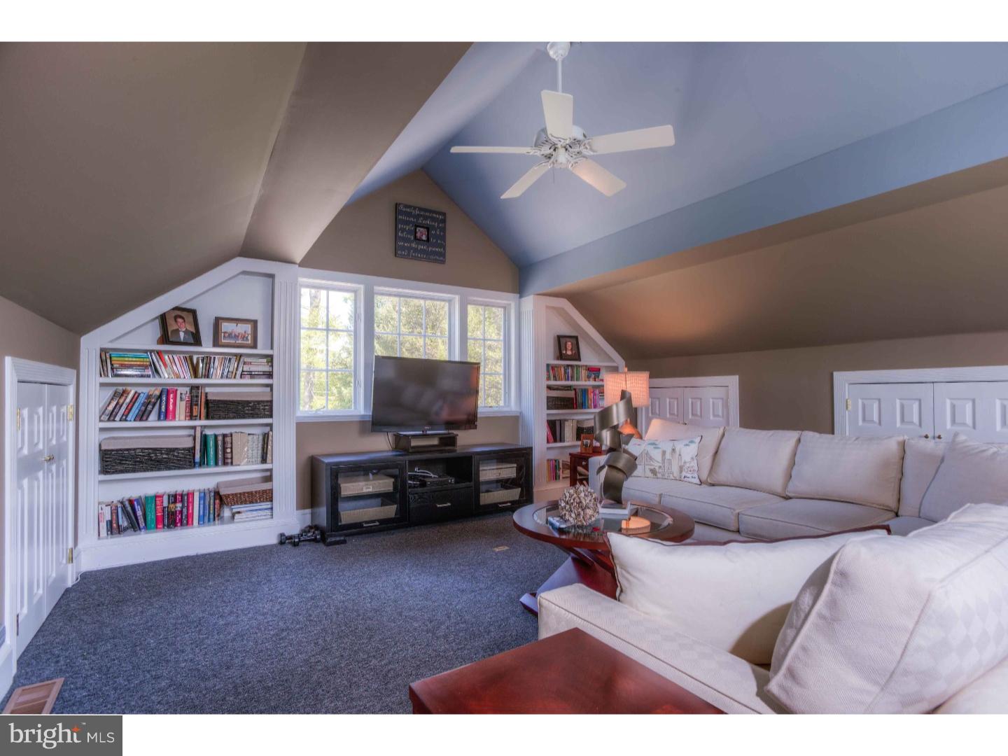 BRYN MAWR - Residential