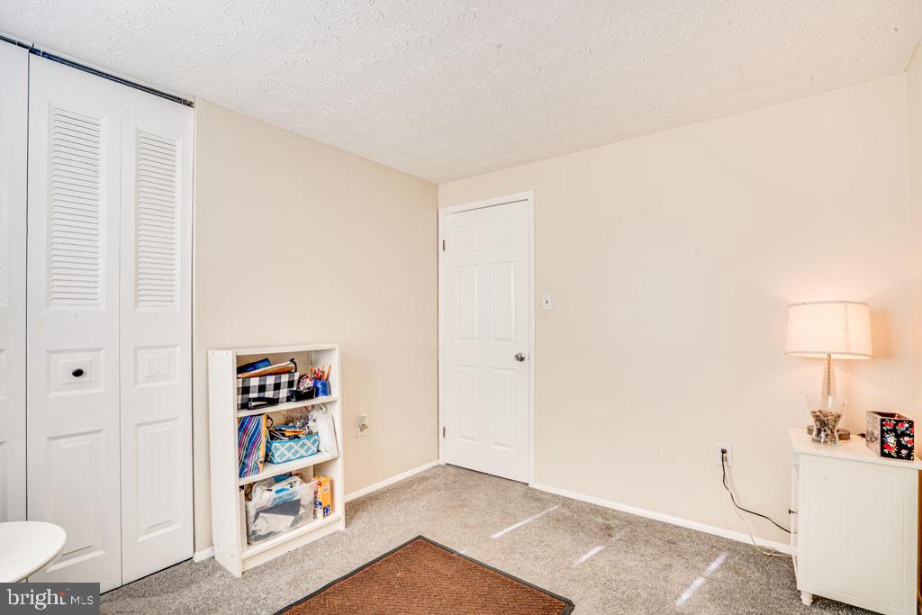 PROSPECT KNOLLS - Residential