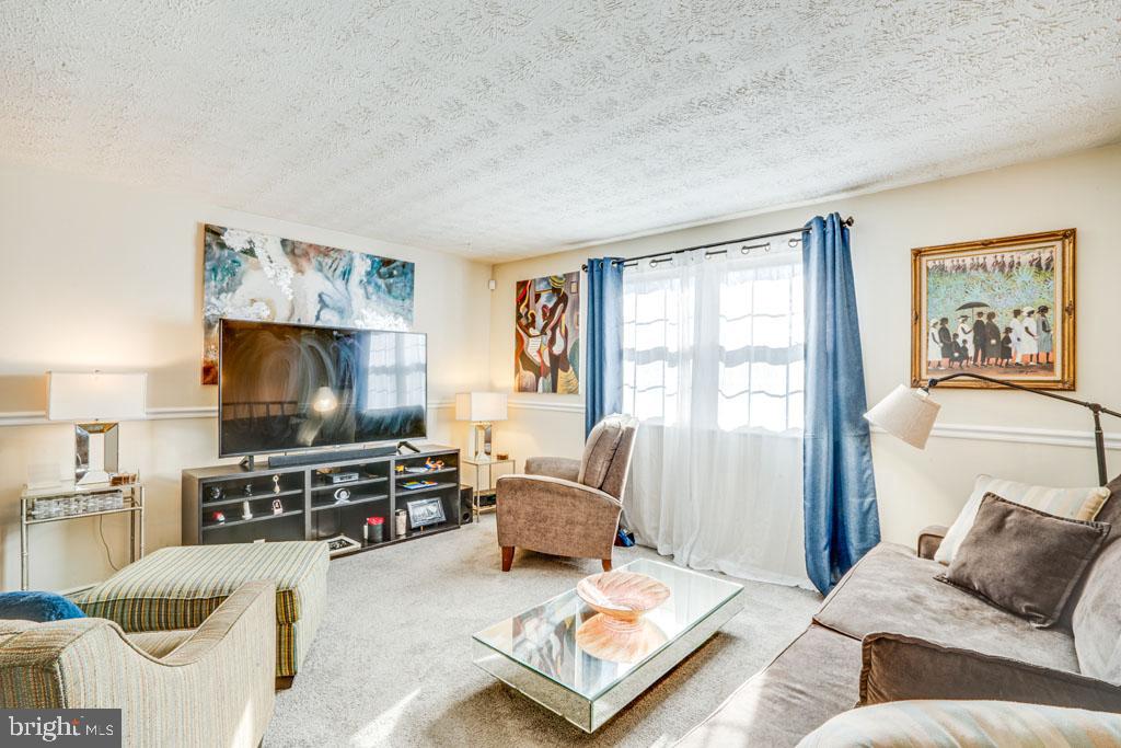 PROSPECT KNOLLS - Residential