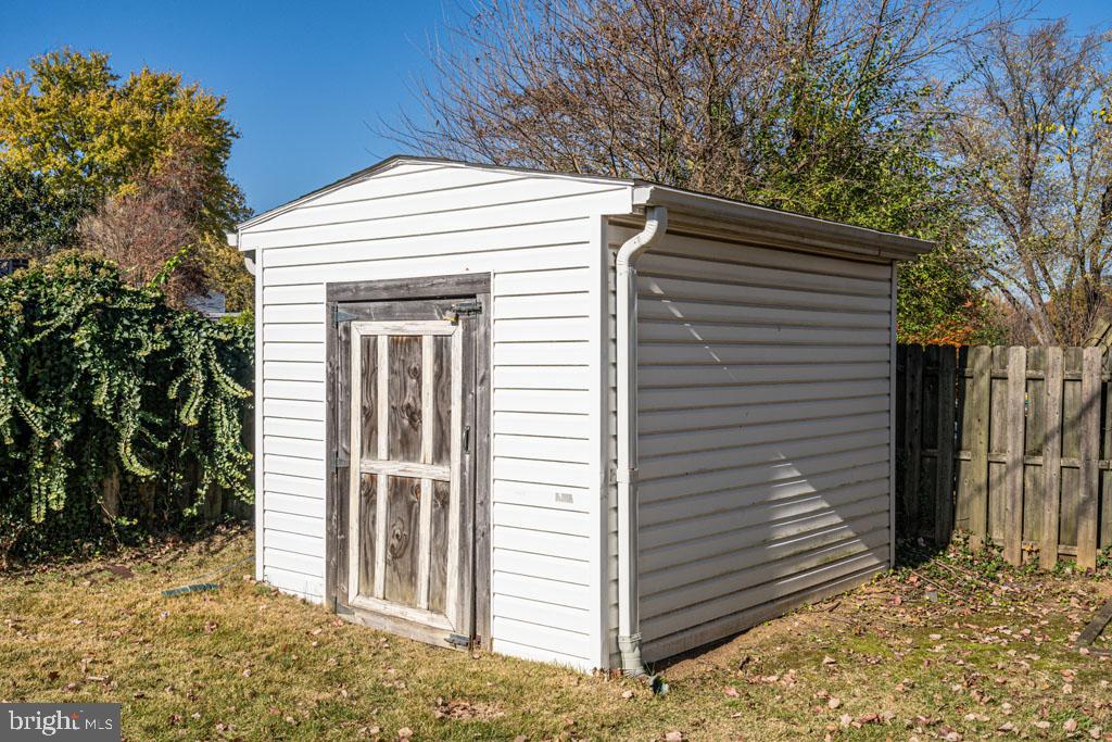 PROSPECT KNOLLS - Residential