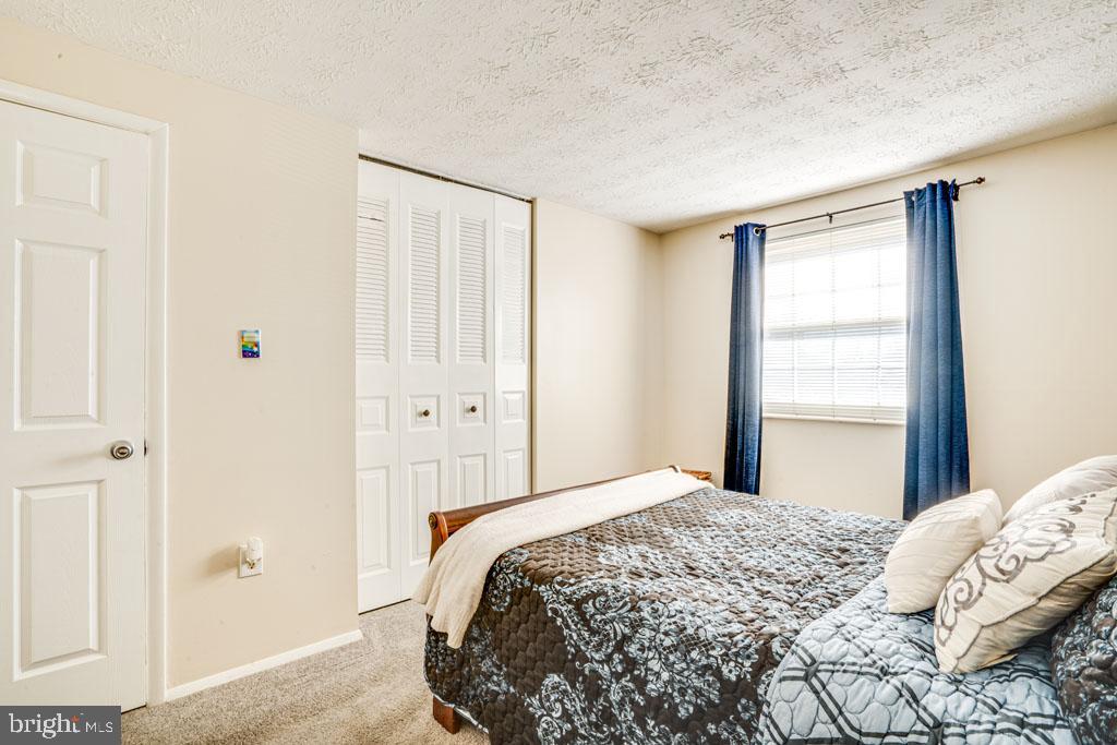 PROSPECT KNOLLS - Residential