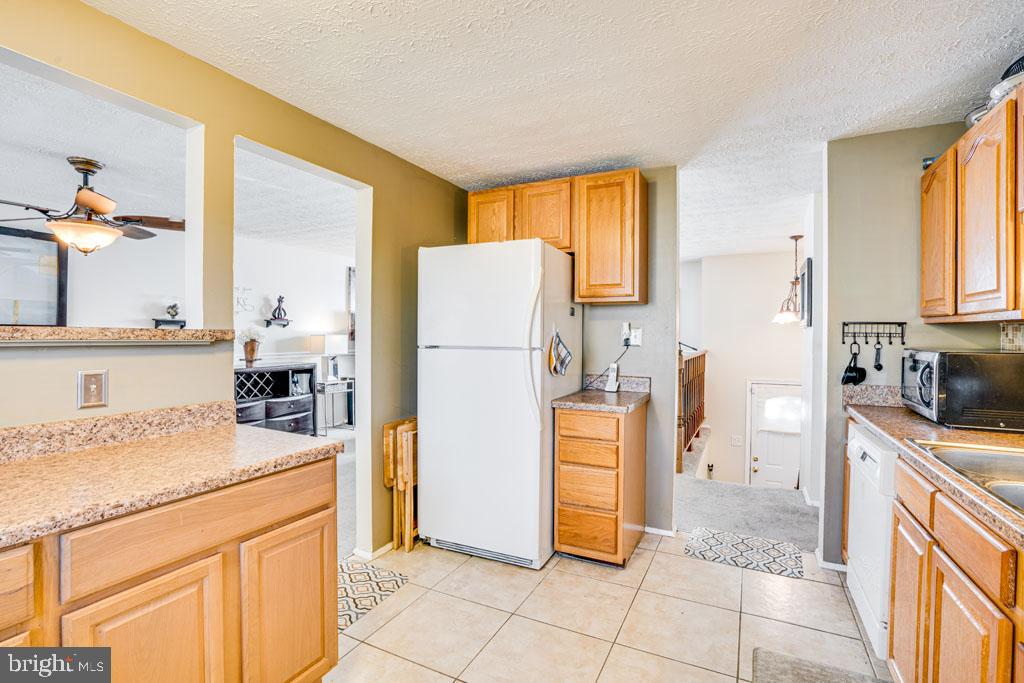 PROSPECT KNOLLS - Residential